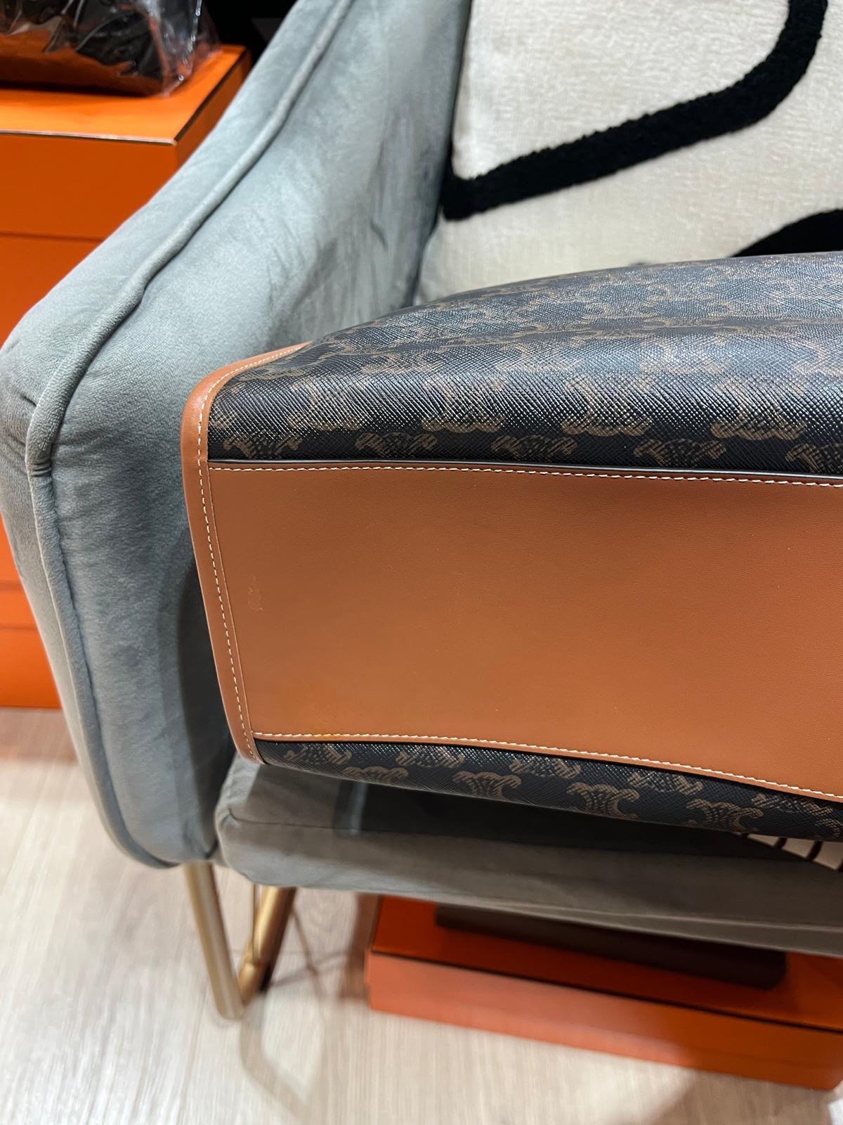 Celine Horizontal Cabas Tan tote bag 100%Authentic, 95%New ✅Dust bag