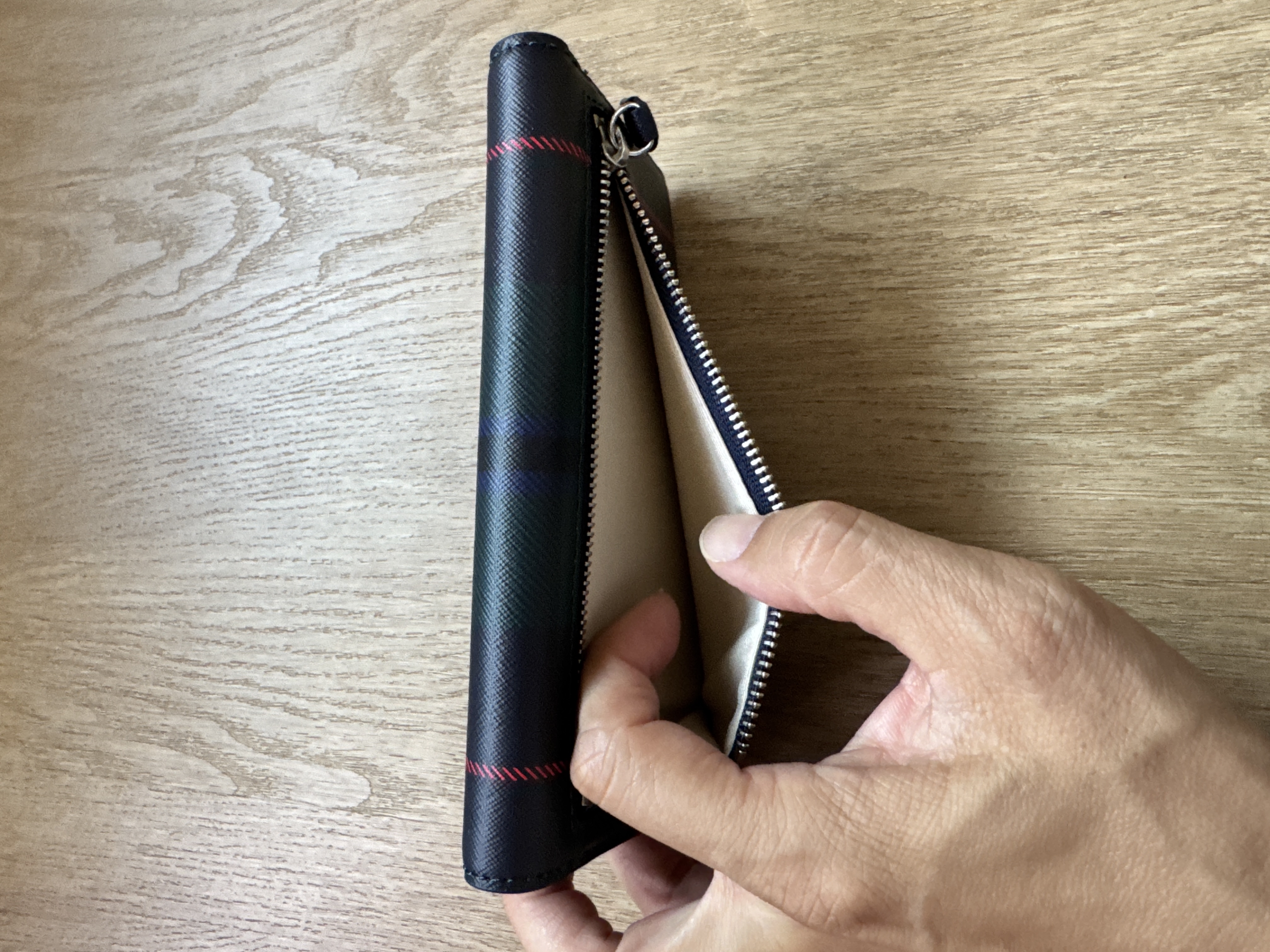 Lauren Ralph Lauren格仔長銀包 (香港現貨)