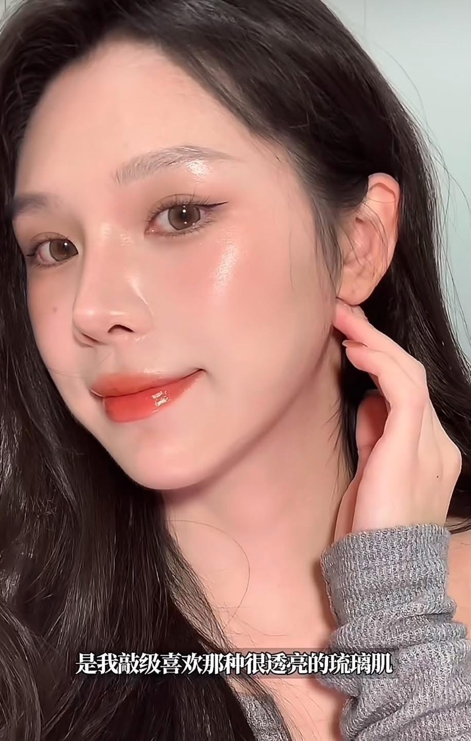 《韓國🇰🇷Age20's Glass玻璃亮膚精華粉餅》一殼2蕊