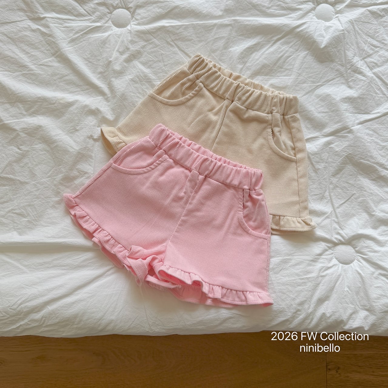 Ninibello | Heart Frill Corduroy Shorts 