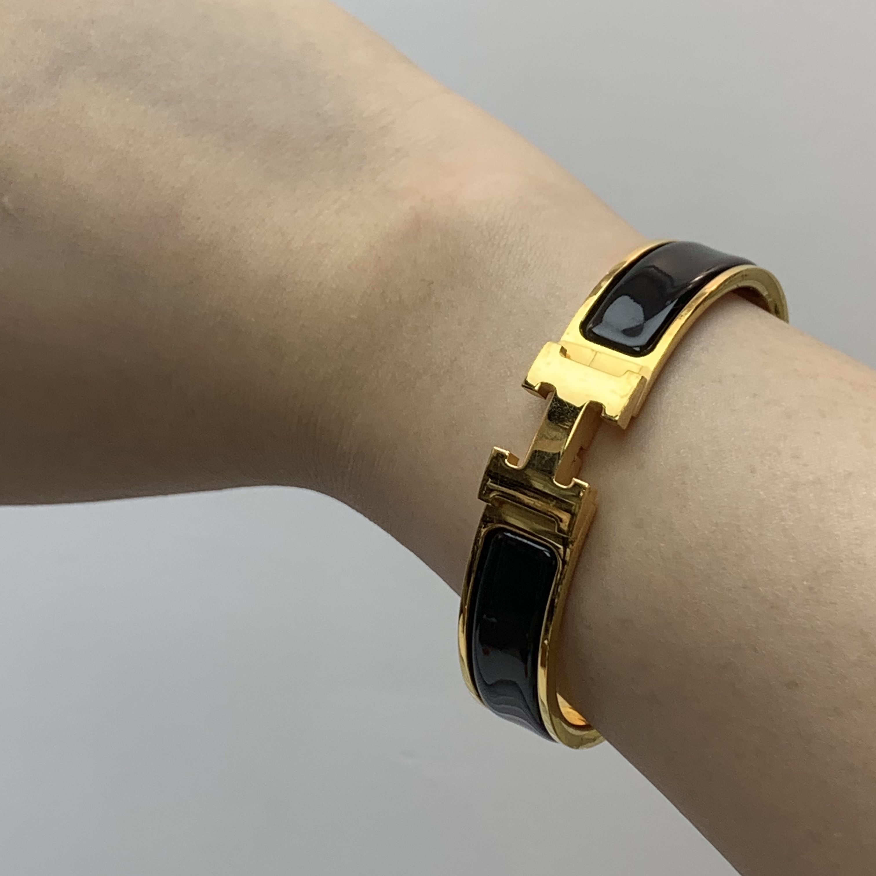 Hermes 黑色窄版手鐲