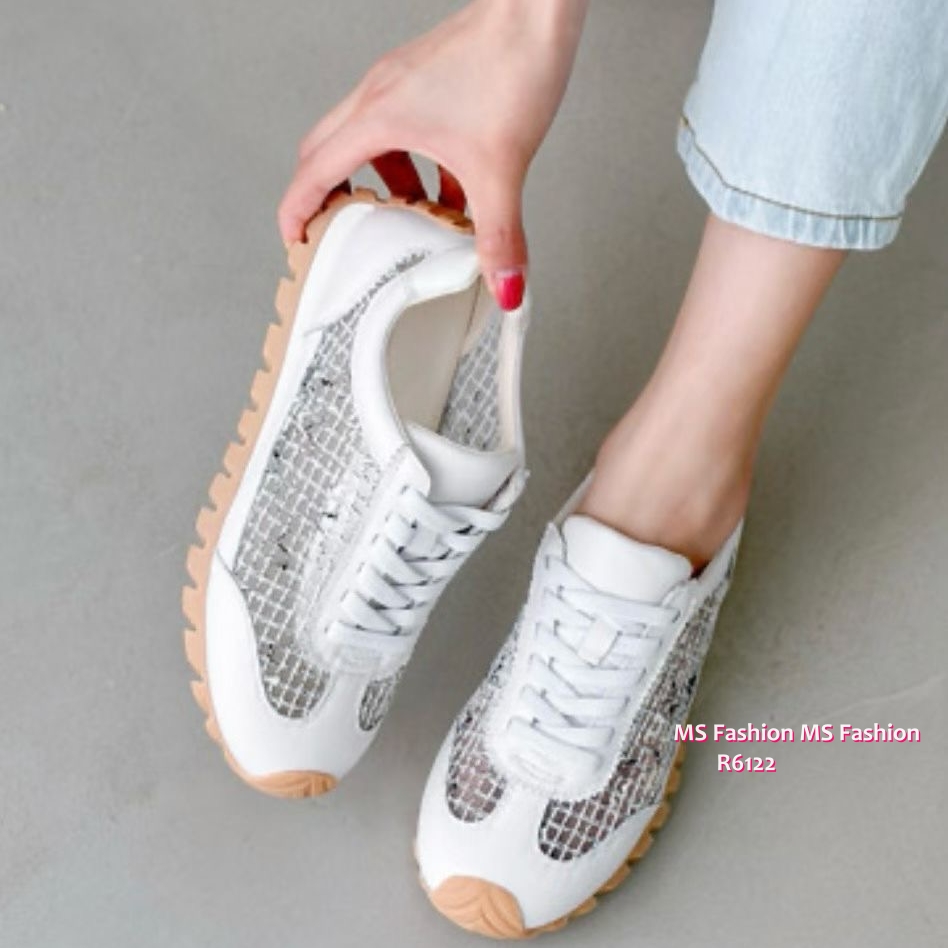 R6122 韓國🇰🇷真皮拼網料sneakers