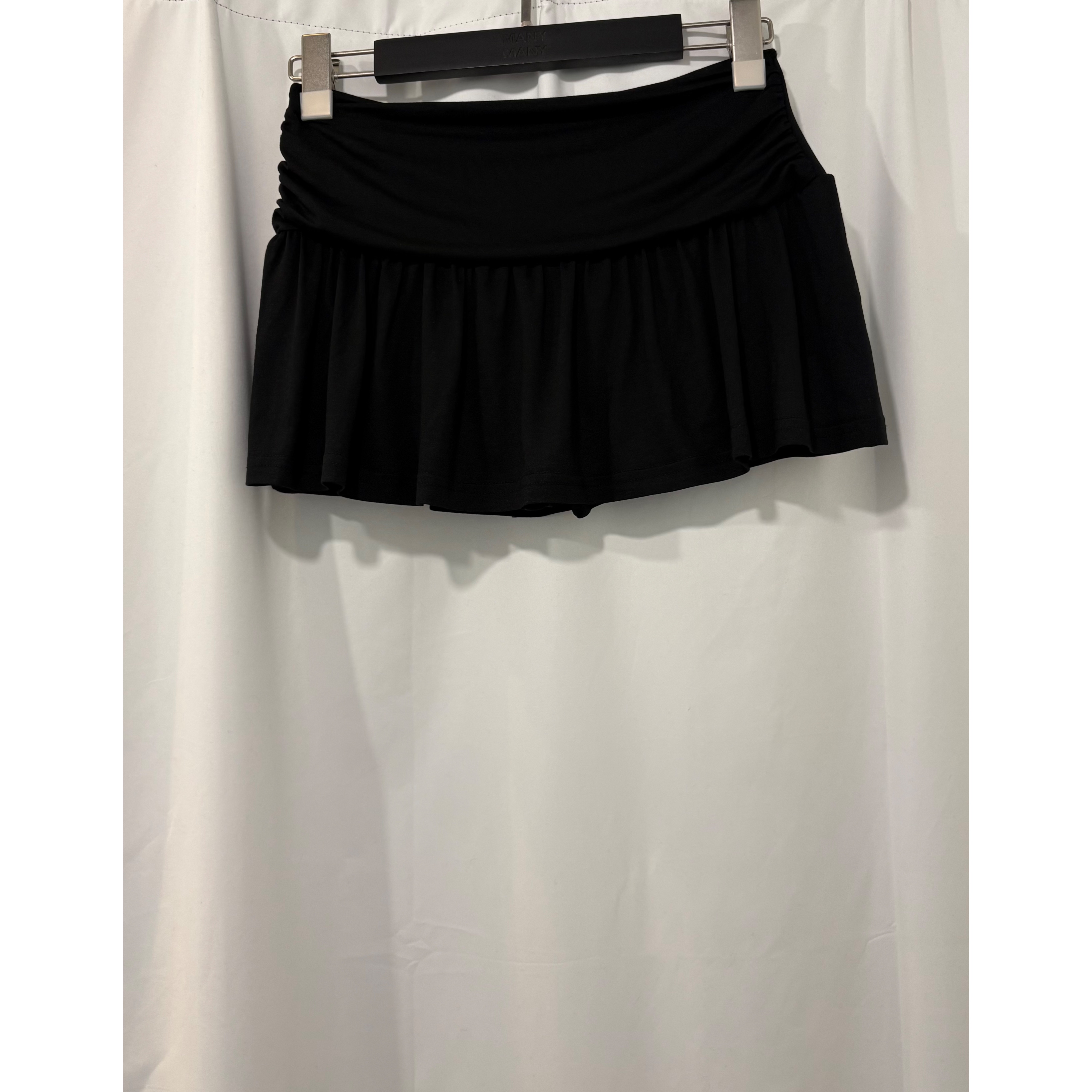 新品價3月26截🖤《BELLA SKPT》 2603M