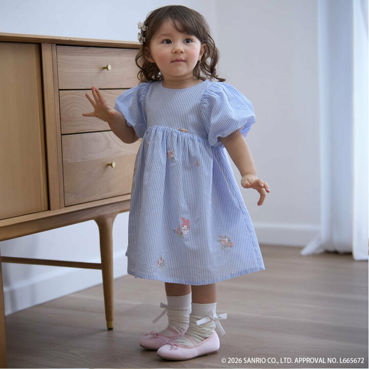 🇯🇵預訂 日本直送🇯🇵Petit Main x Sanrio系列兩色人物花卉刺繡泡泡袖連身裙