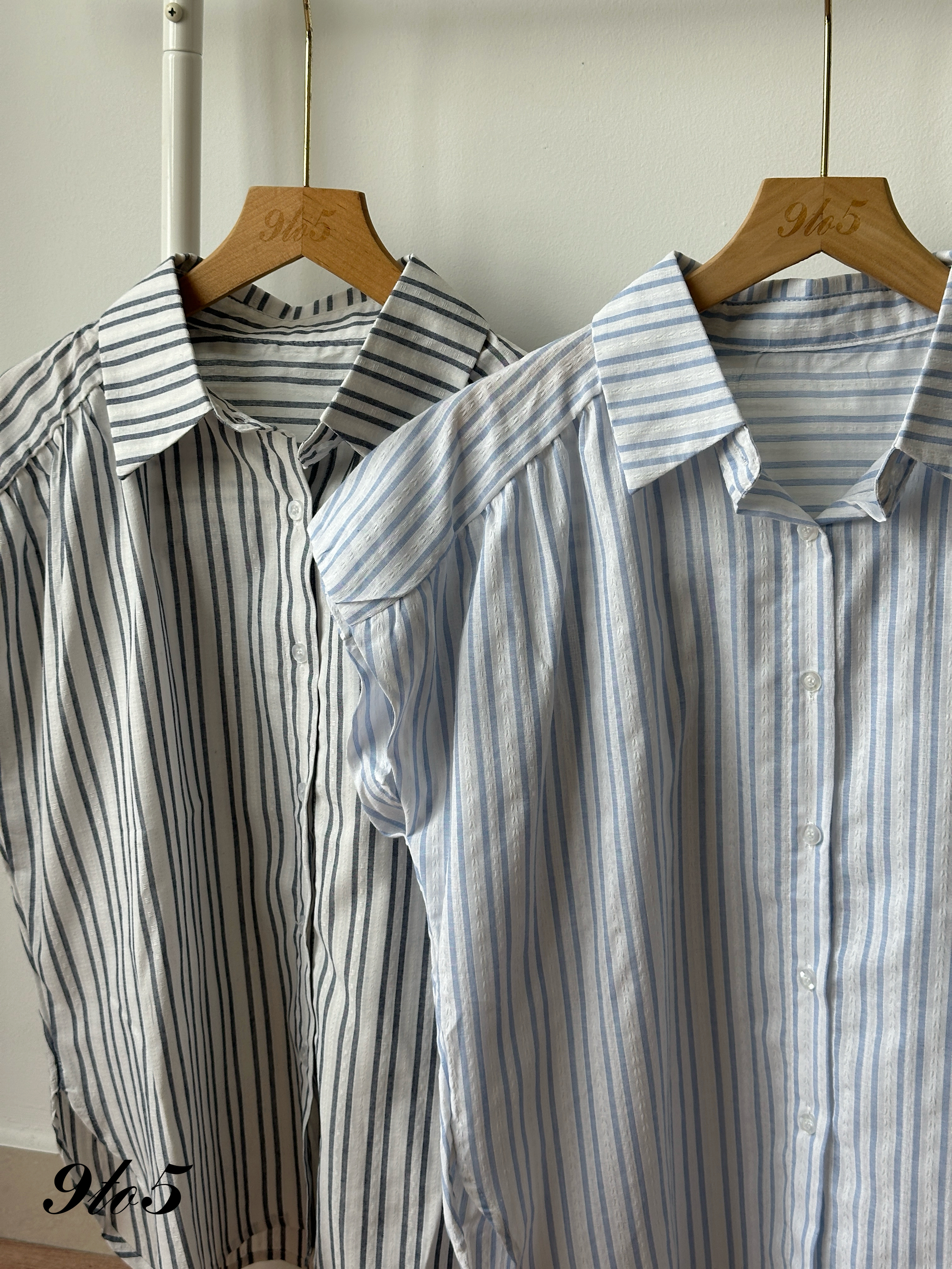 T4290 Cape Sleeve Stripe Shirt - Blue & Grey