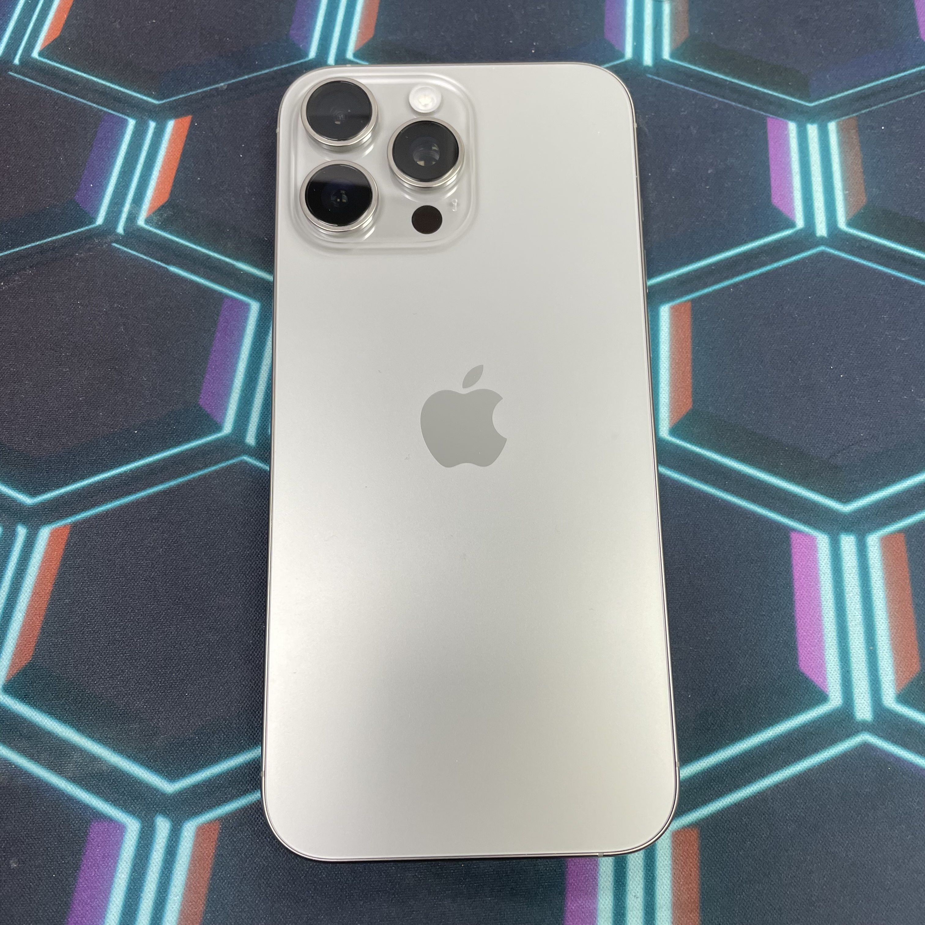 *8184 16 pro max 完美機 512GB 電93 原色 gray