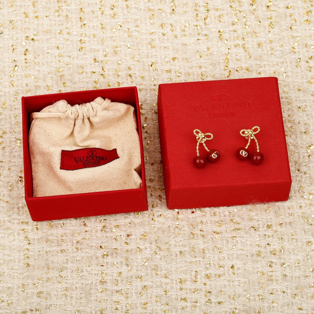 【原單】Valentino Garavani 紅櫻桃耳環 - 禮盒裝