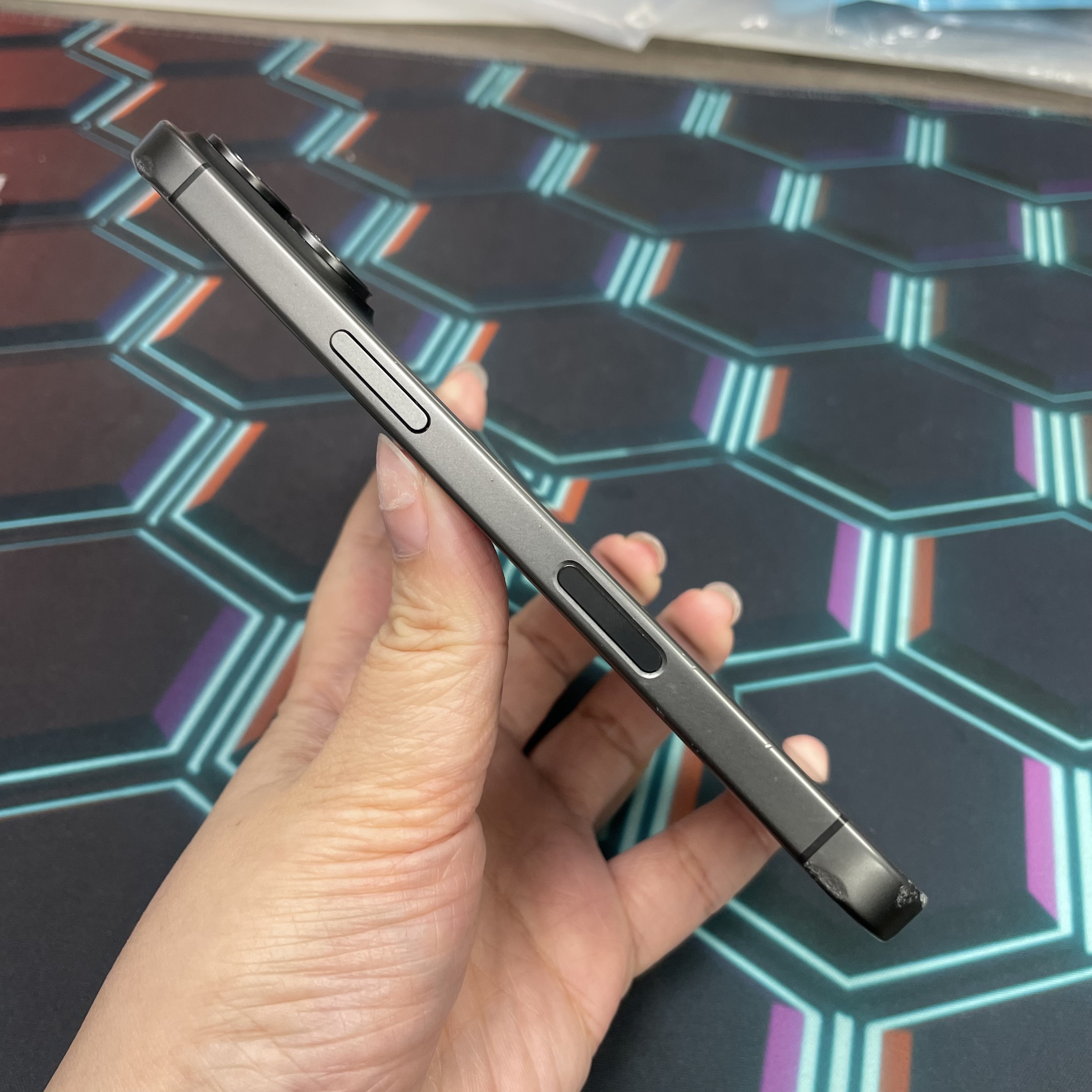 *7662 17 靚機 256GB 電98 黑色 black