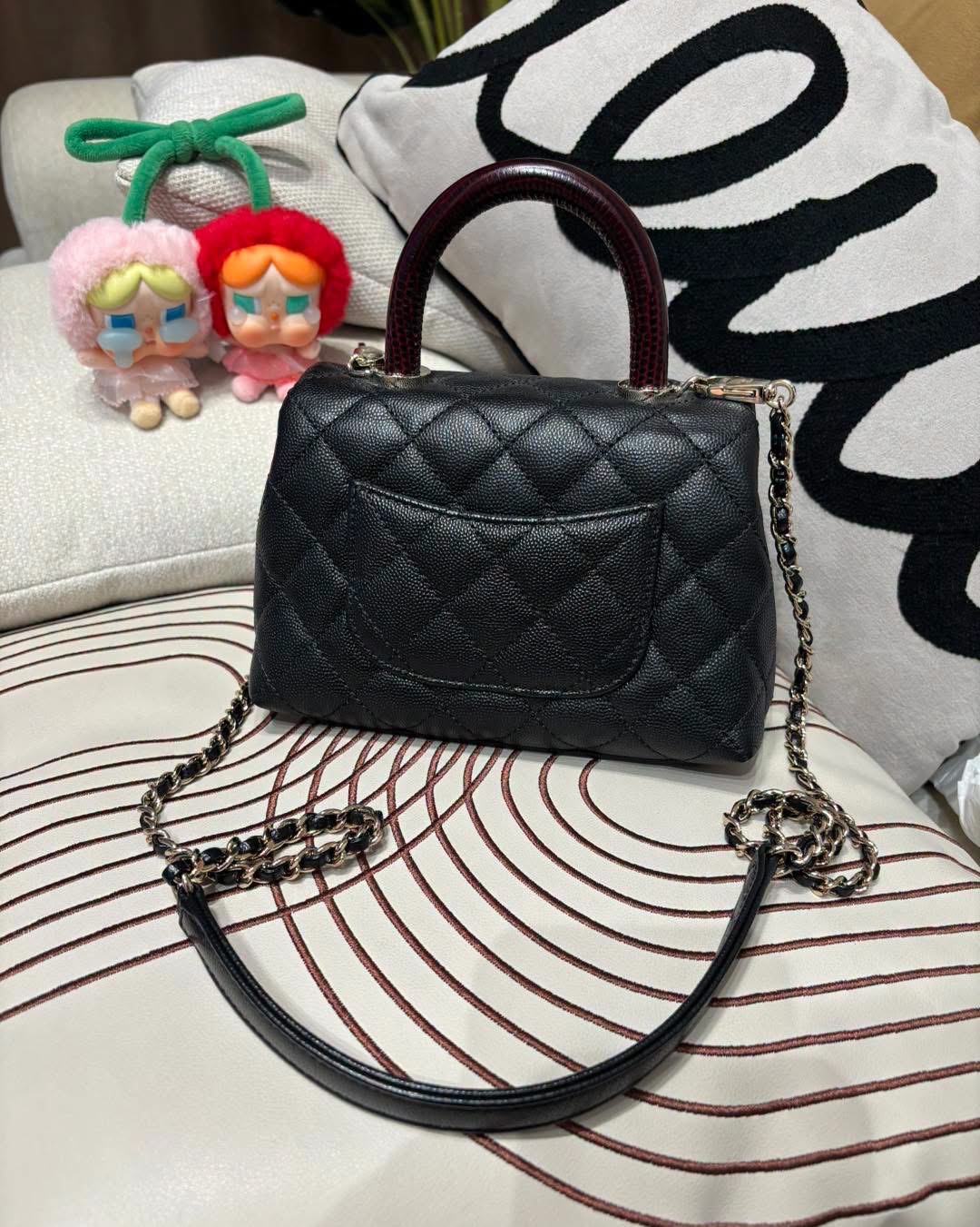 Chanel coco handle mini 黑色荔枝牛皮金鏈 100%Authentic, 98%New  ✅收據✅31卡 ✅dust bag✅box