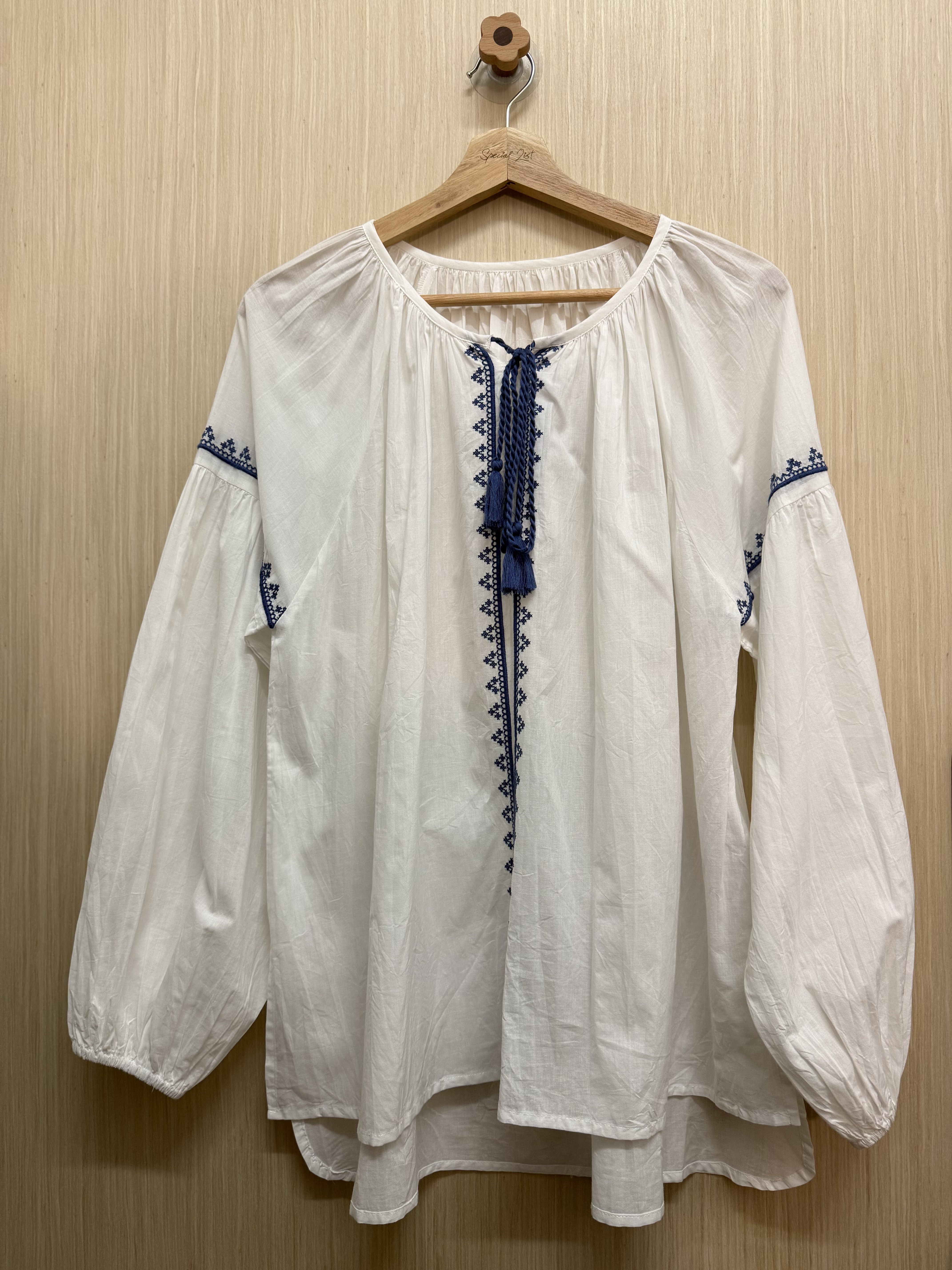 民族風刺繡𝐭𝐨𝐩