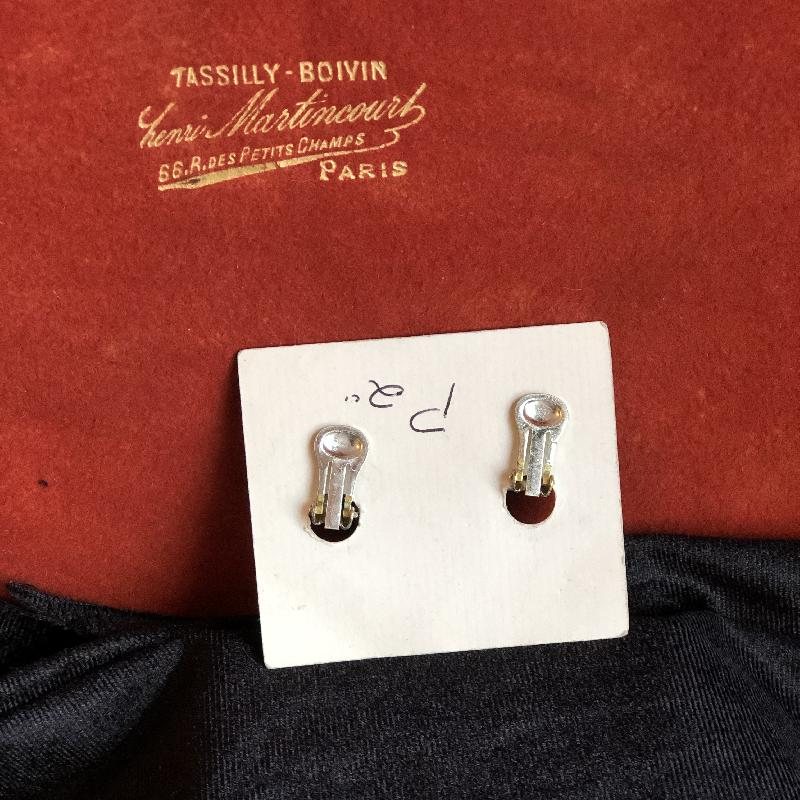 Vintage Canadian Continental Bijoux Earrings on Original Card - New Old Stock (MT1023)