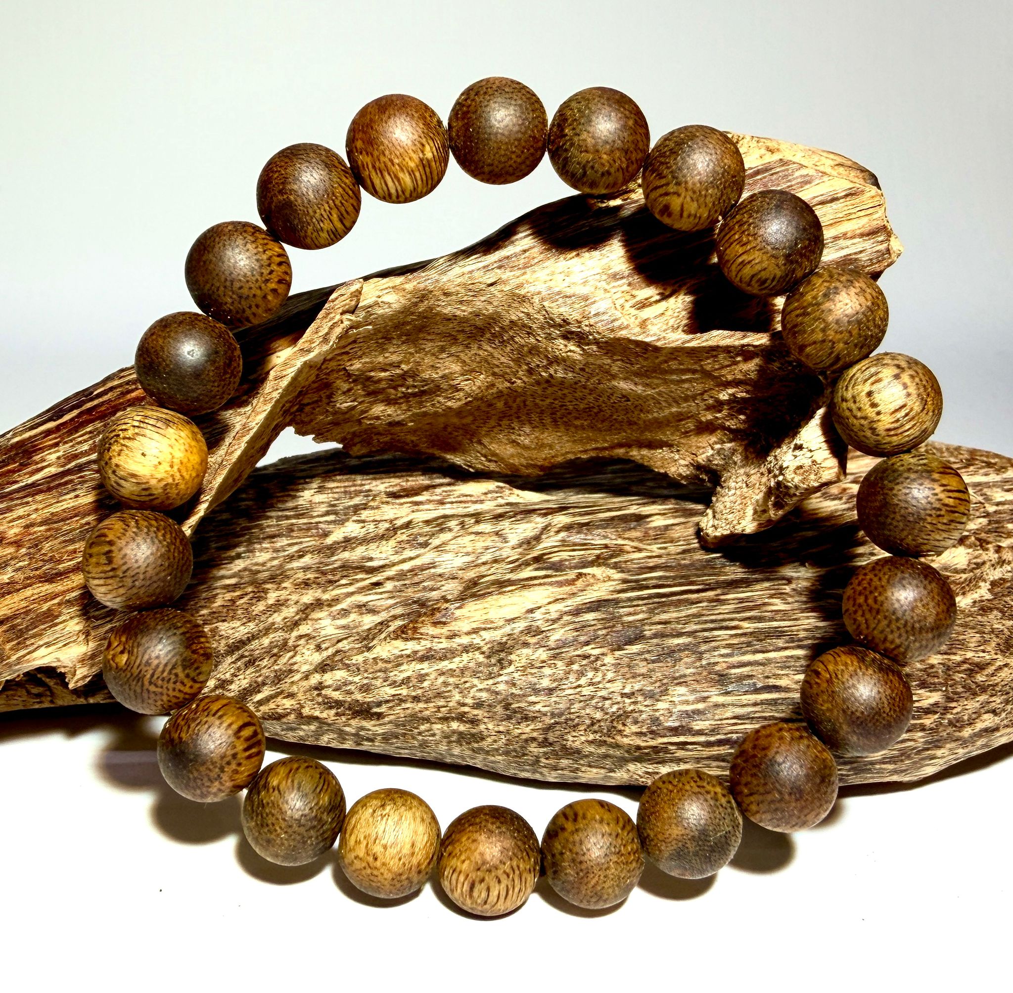 沉香手串 8mm單圈5克(香韻5星級-限香港地區發售及實體店交收)