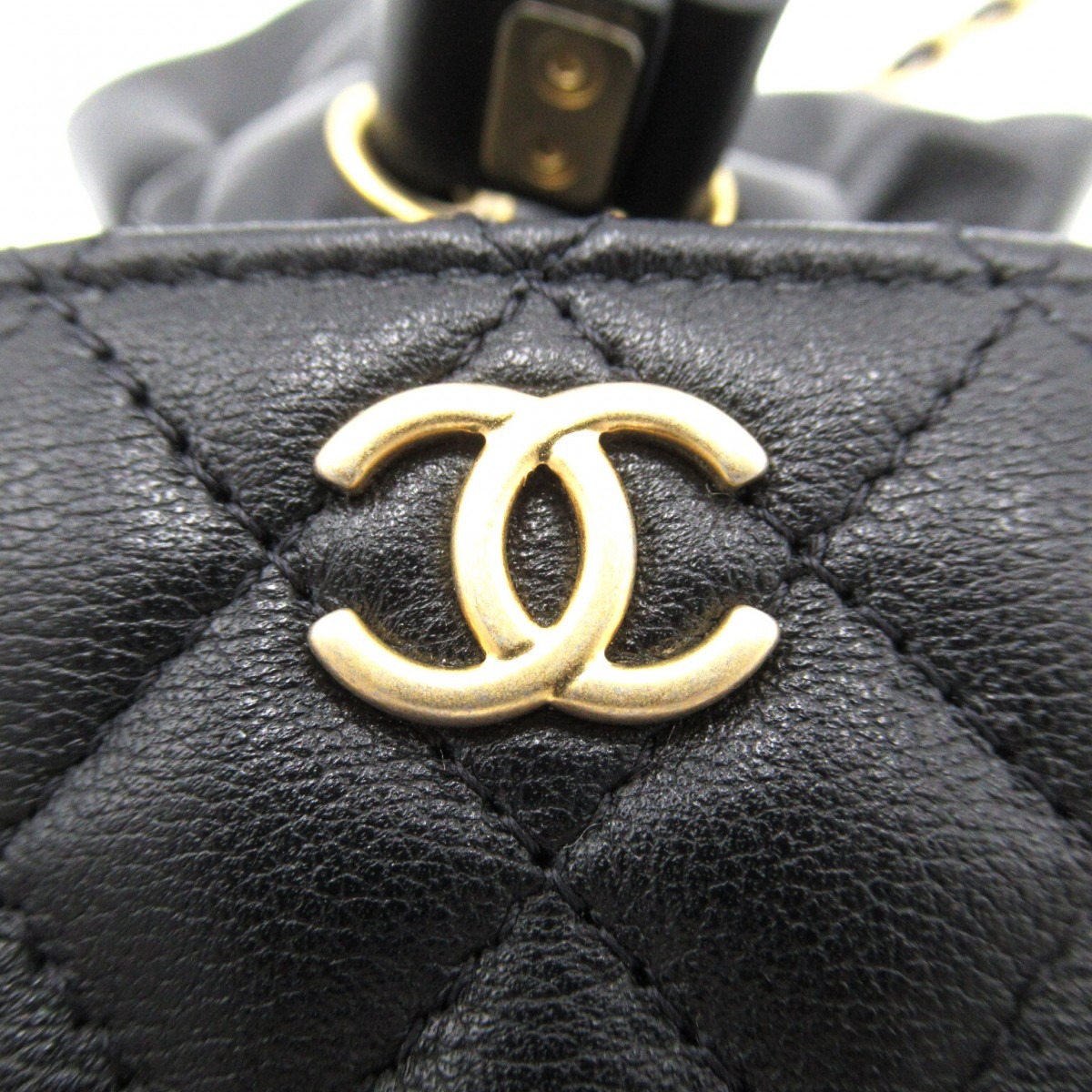 【現貨】CHANEL VVIC Gifts 菱格紋迷你贈品袋