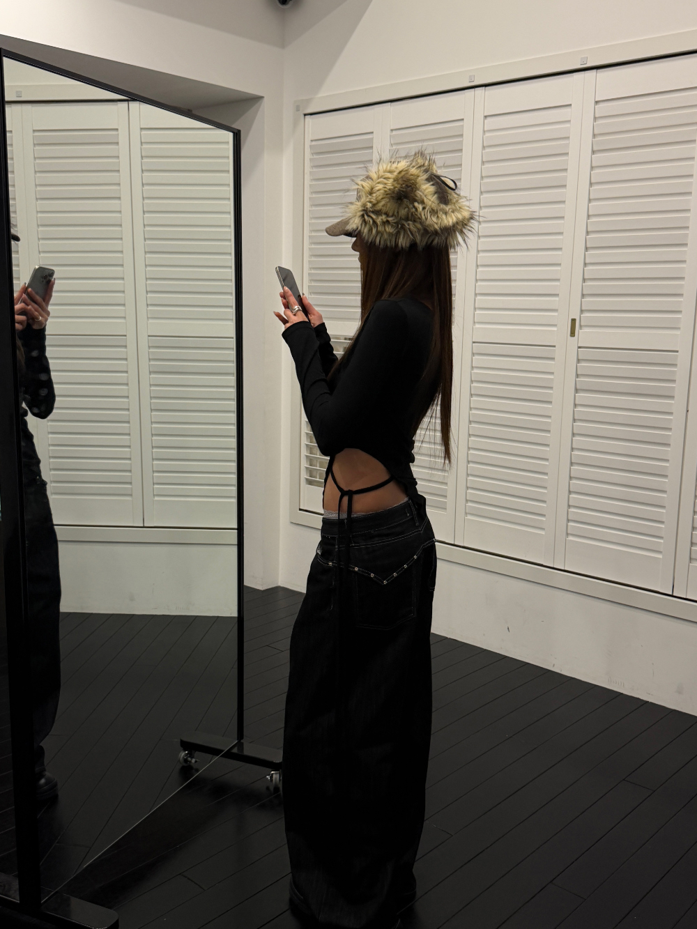 Studded Non-Fade Wide-Leg Pants