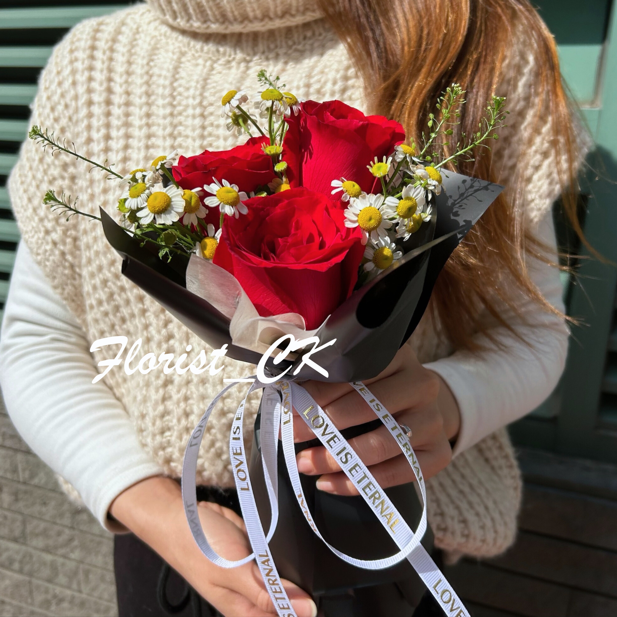 Petite Rosé Elegance｜玫瑰鮮花迷你花束  (預訂款)