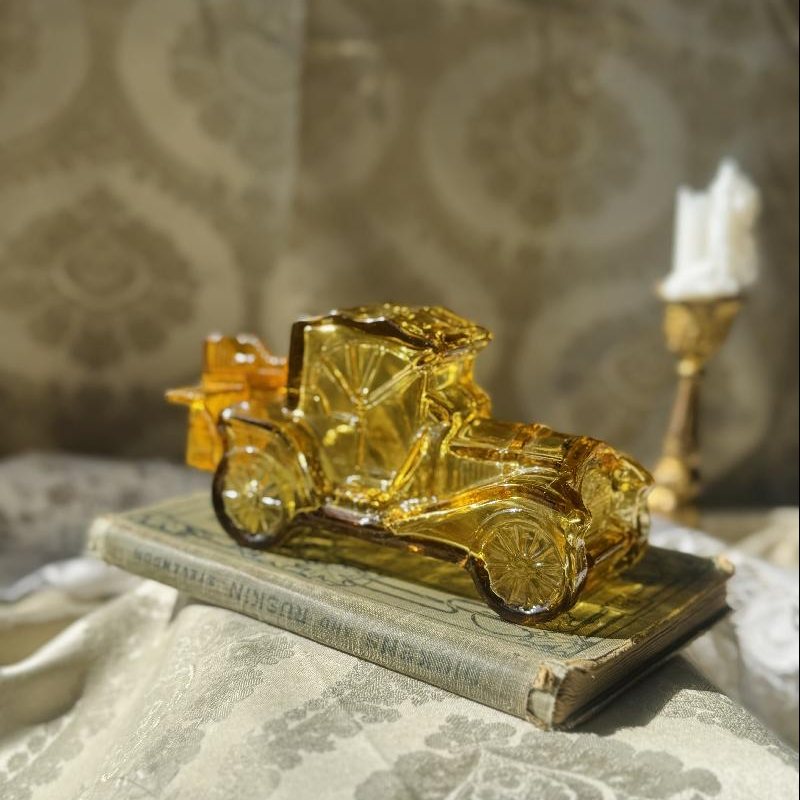 C.a. 1970-80s 1970s Avon Vintage Car Amber Glass Cologne Decanter (MT2393)