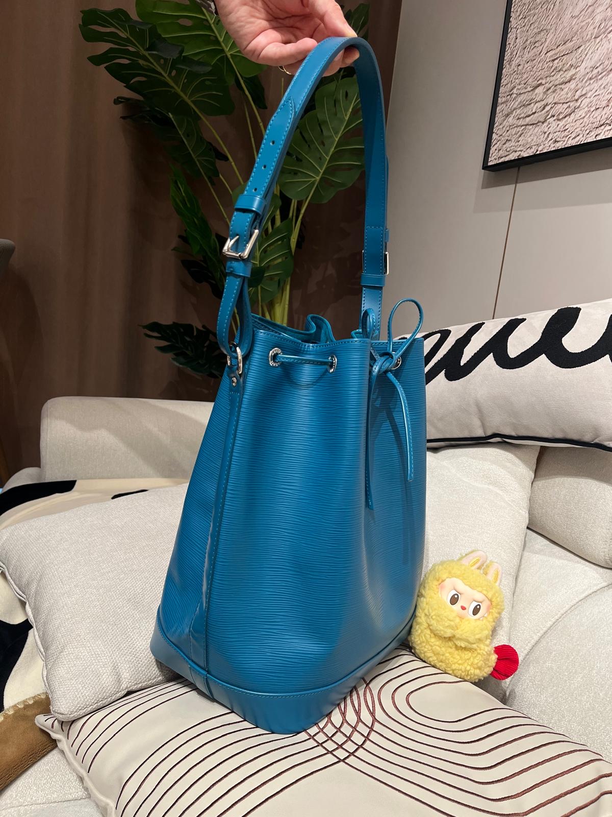 Lv Noe mm bucket bag epi leather 100%Authentic, 95%new ✅Dust bag