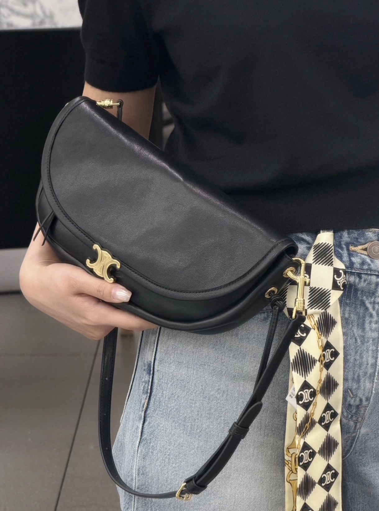 訂貨📮 Celine 新款 halfmoon softbag 小羊皮手感 容量大 Size 25x13x5cm