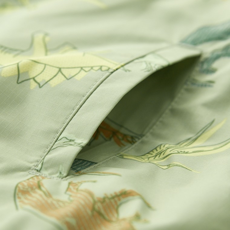 💚預訂 台灣直送💚兩色恐龍滿印抗UV輕型連帽風衣外套