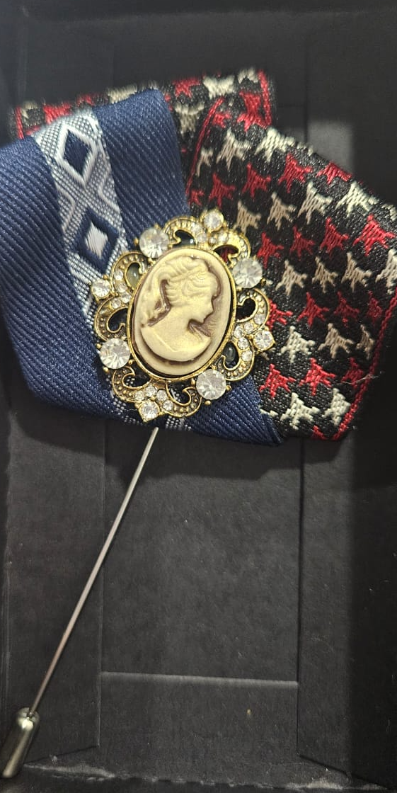 The Fancy Lapel Spot