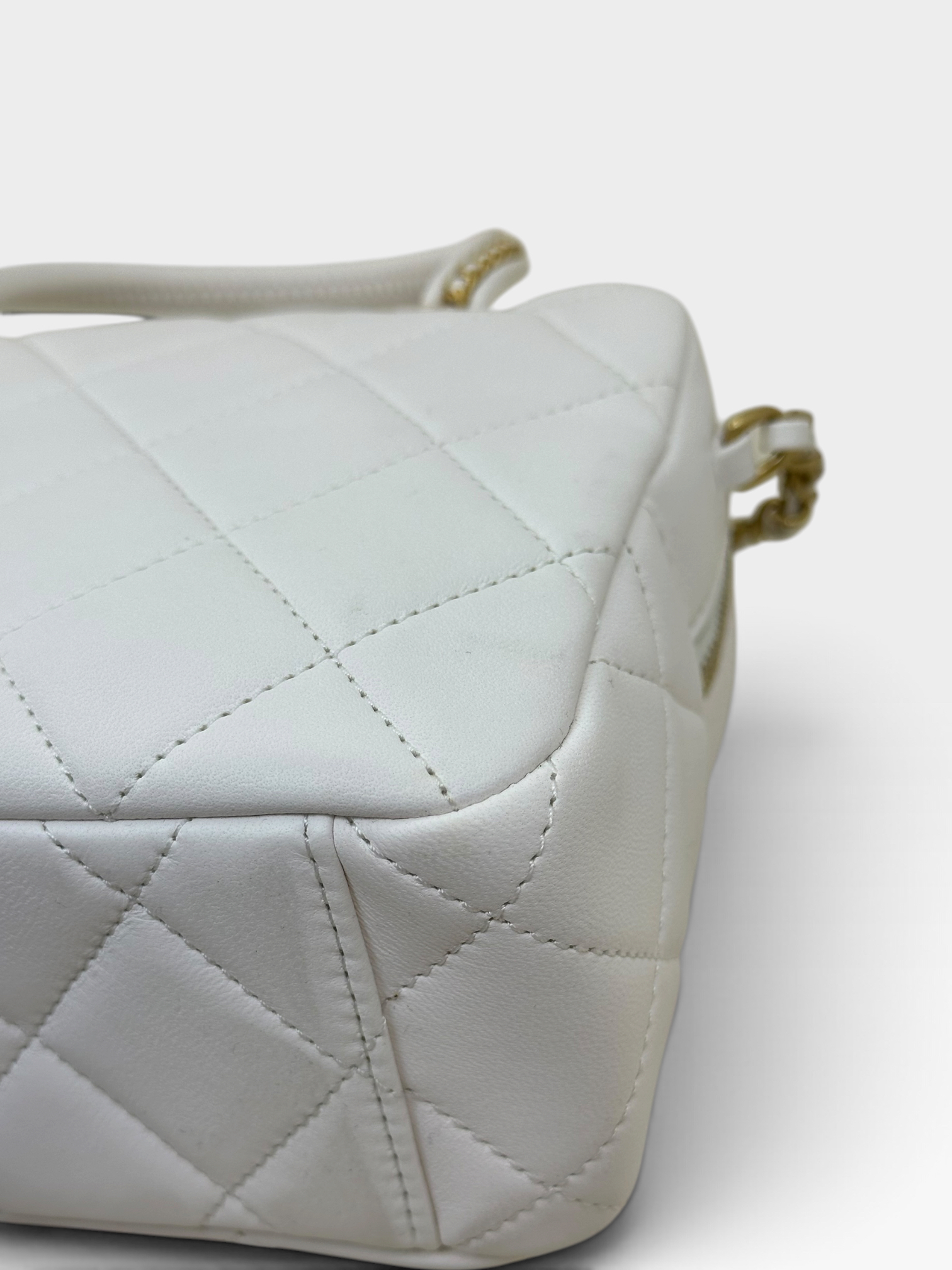 Pre-Owned CHANEL Top Handle Bowling Bag / Product Code: K090406