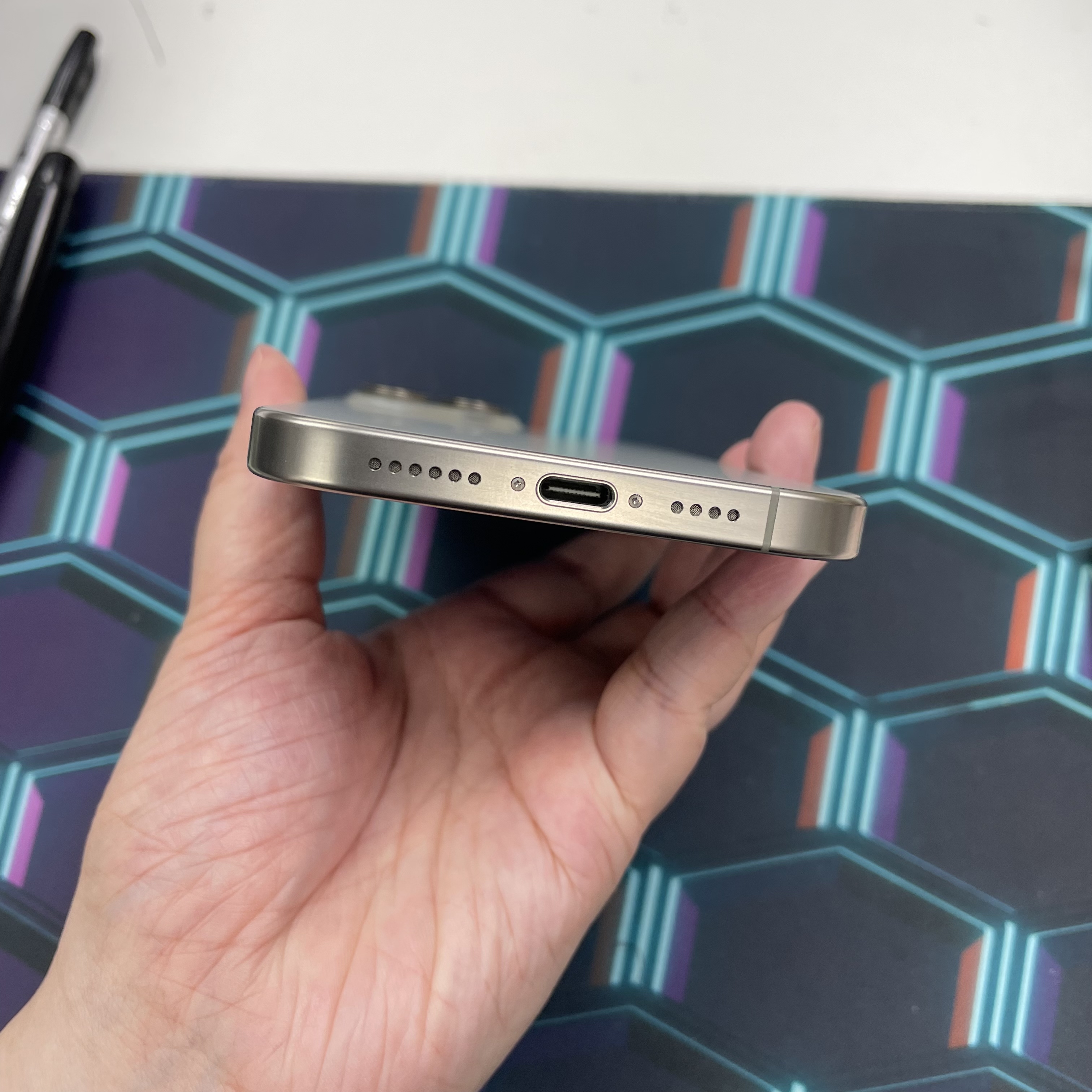 *6410 16 Pro max 完美機 256GB 電93 原色 gray