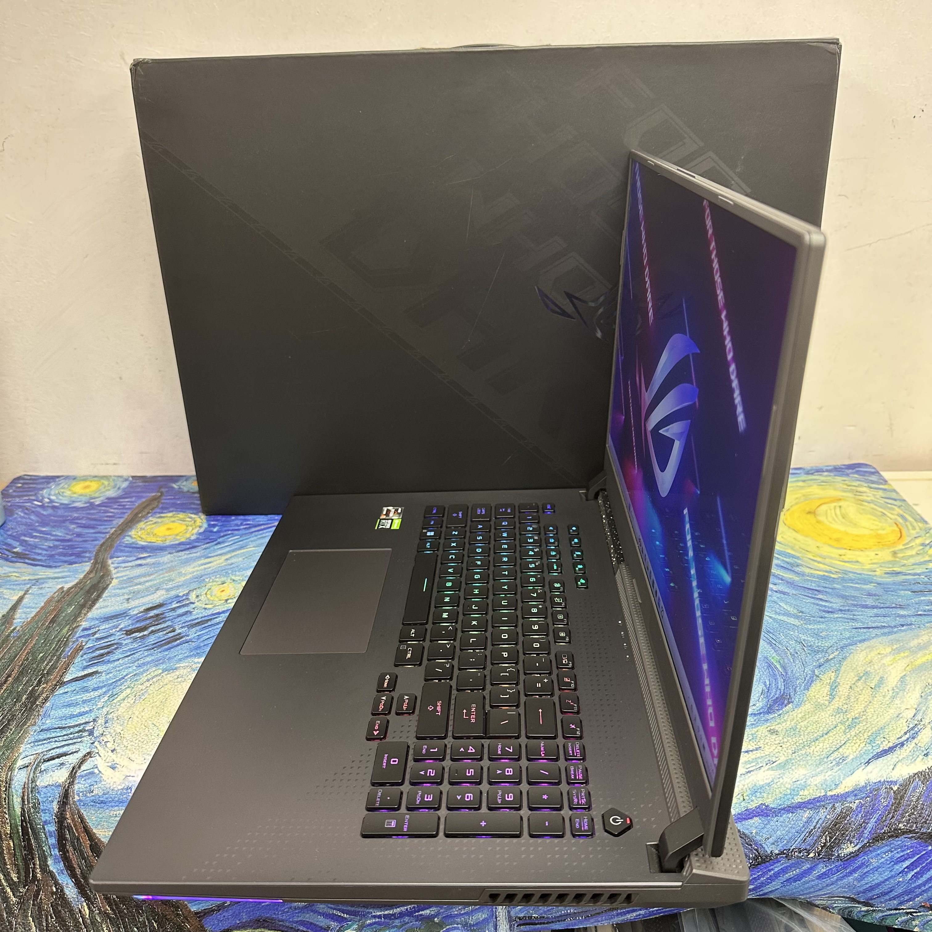 #5601 （頂級17.3寸 2.5K 240Hz華碩ROG電競機🔥)ASUS ROG STRIX AMD Ryzen 7 6800H/32GB Ram/1TB SSD/RTX 3060 獨立顯示卡/240Hz高刷/ Gaming Laptop/ Notebook/  Laptop / PC / PC Game /  Movie / Netflix