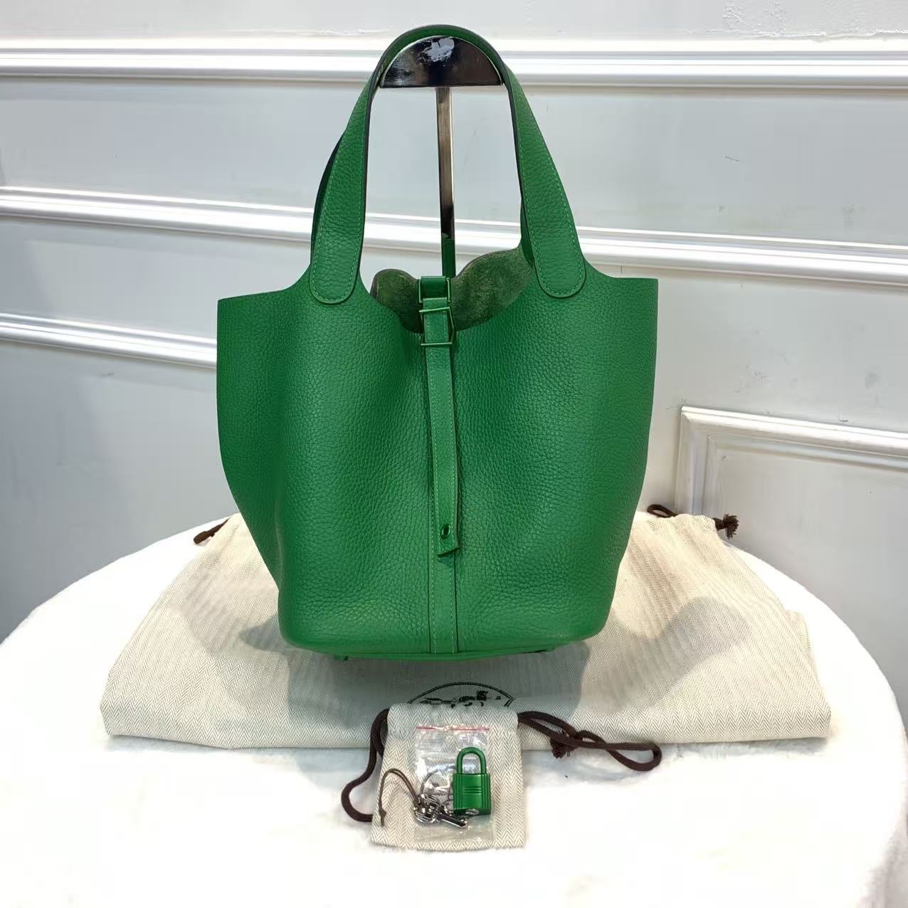 【絕版門市最後一個竹子綠色】Hermes picotin 22菜籃子 竹子綠