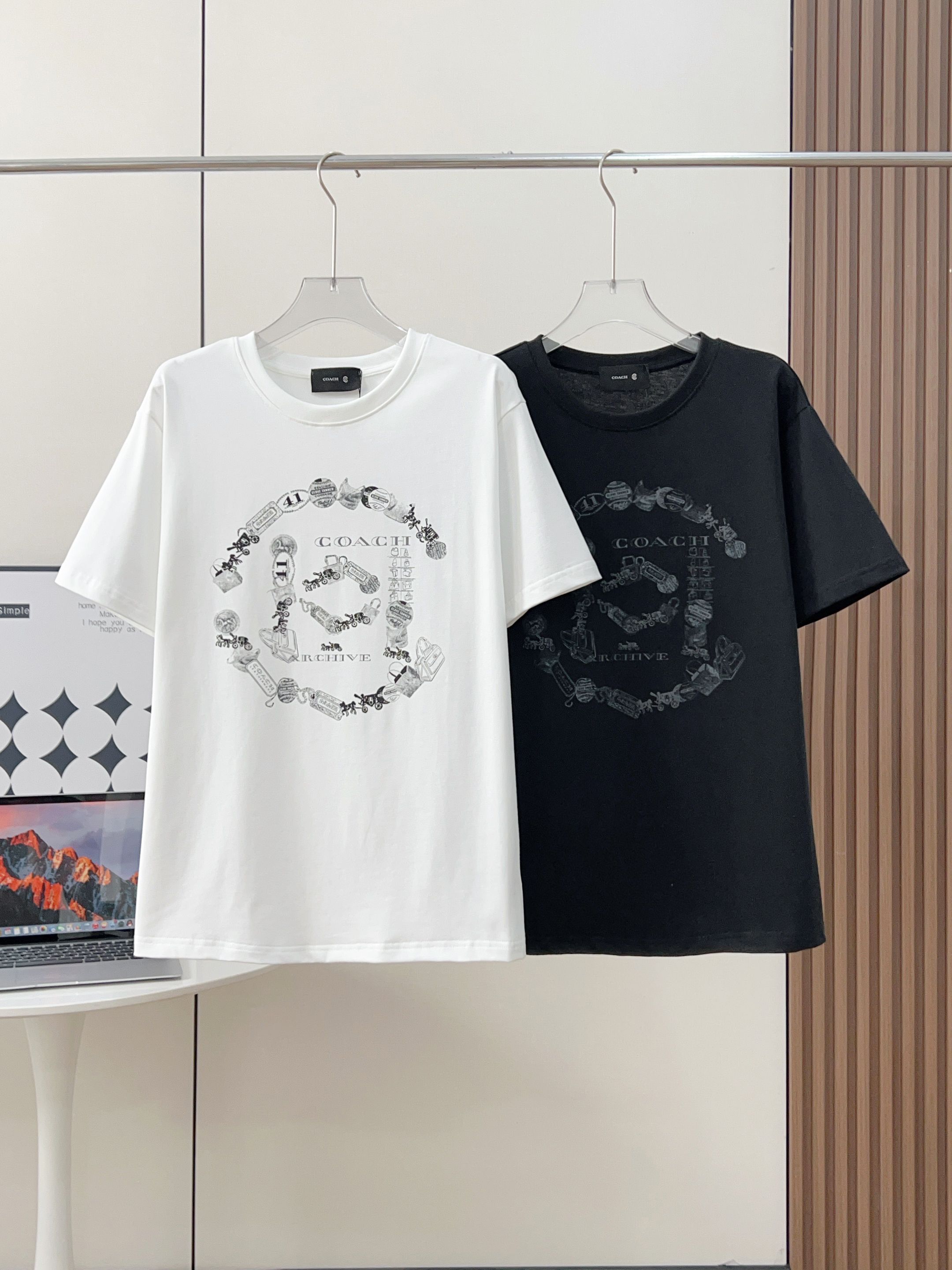 COACH X CLOT 標識印花短袖 Tee