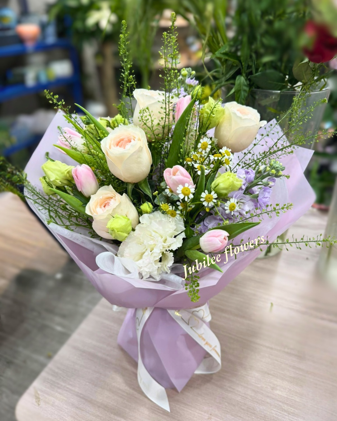 粉玫瑰鬱金香花束