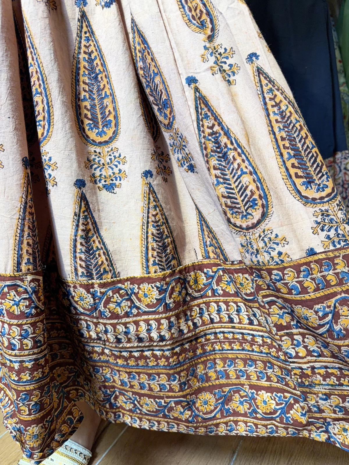 Light Choco Authenic Cotton Print OP 46.5" #1526