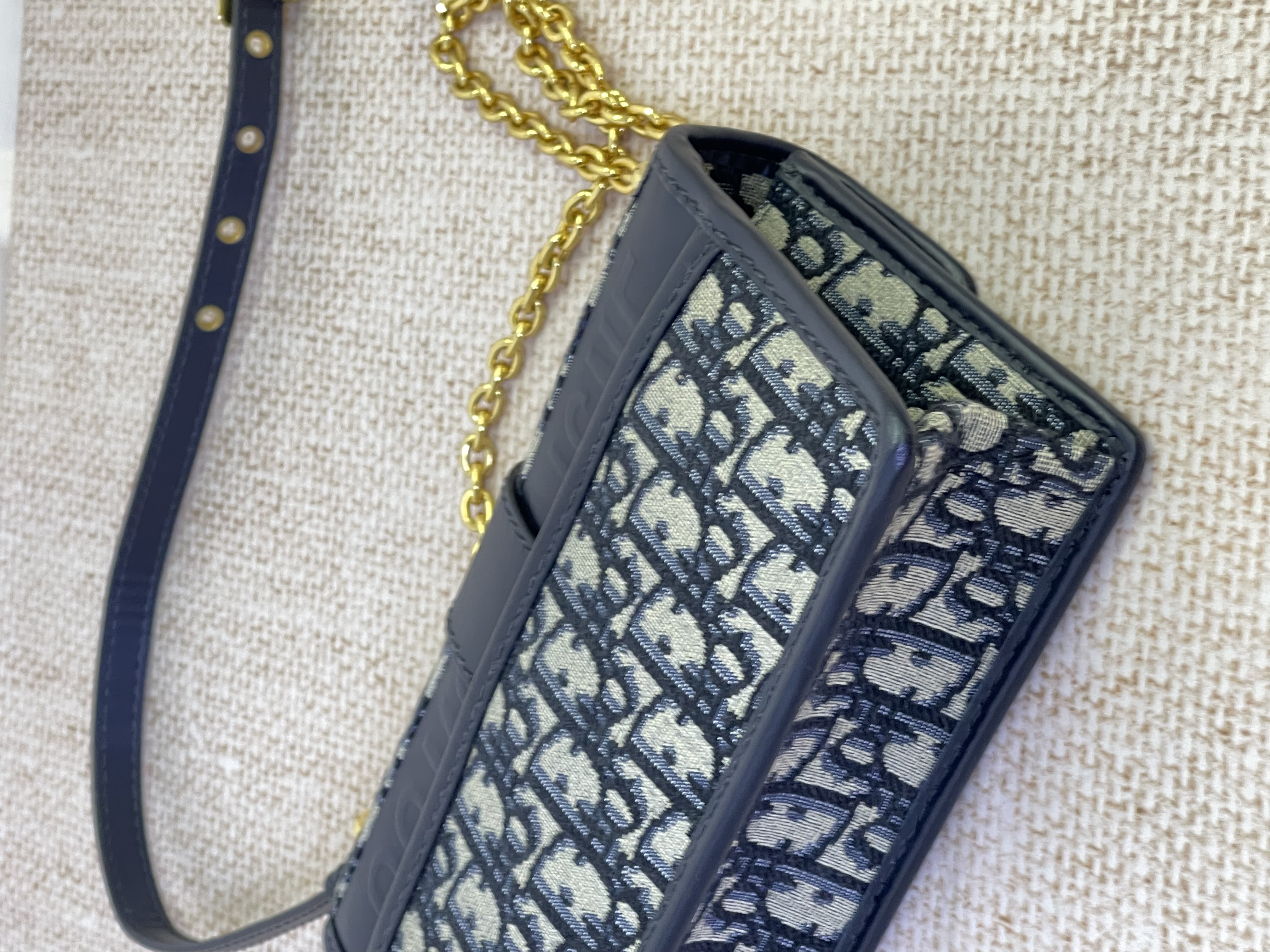 Pre owned Dior 30 Montaigne Oblique / Product Code: 26031105