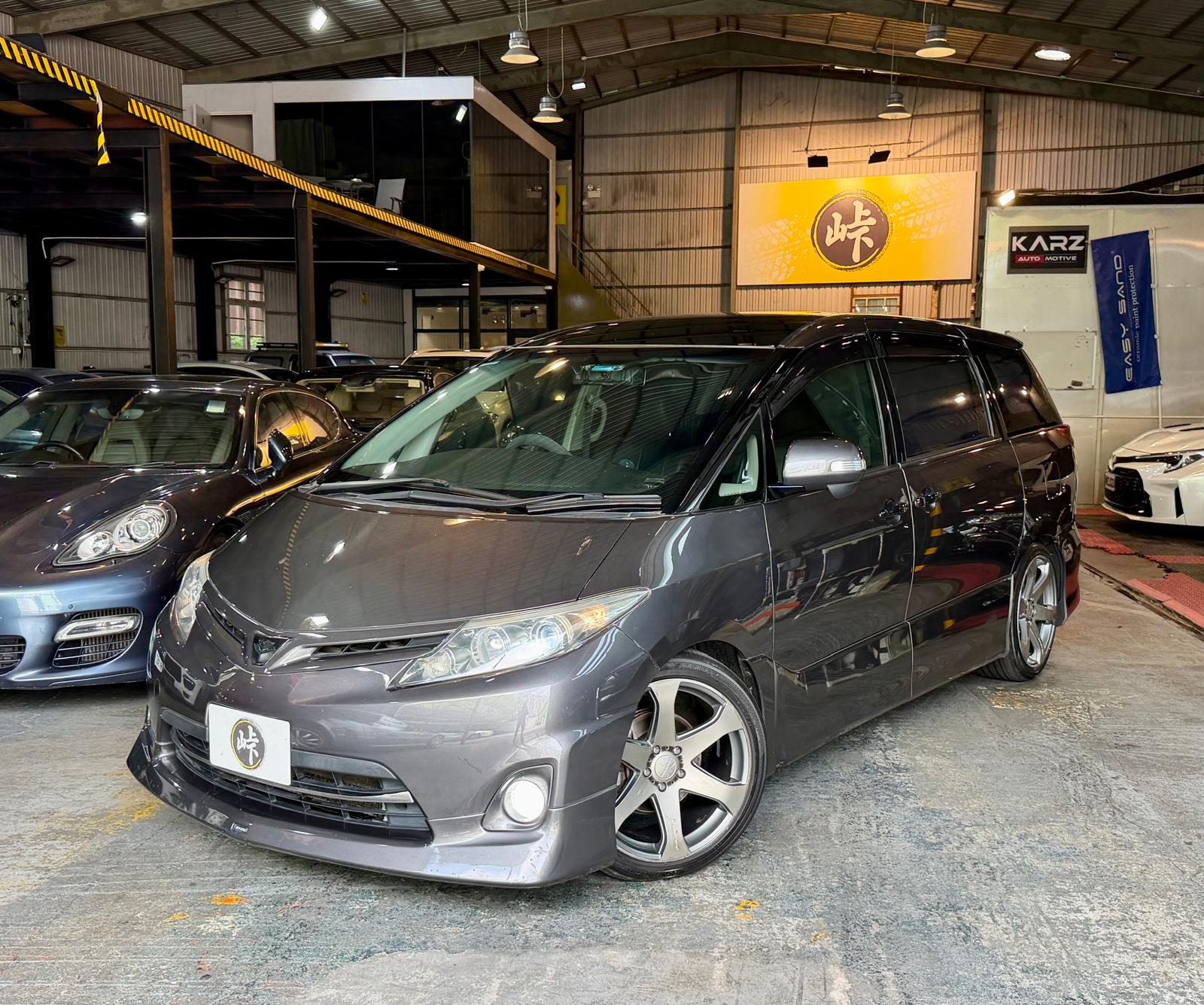 Toyota Estima 2.4 2010