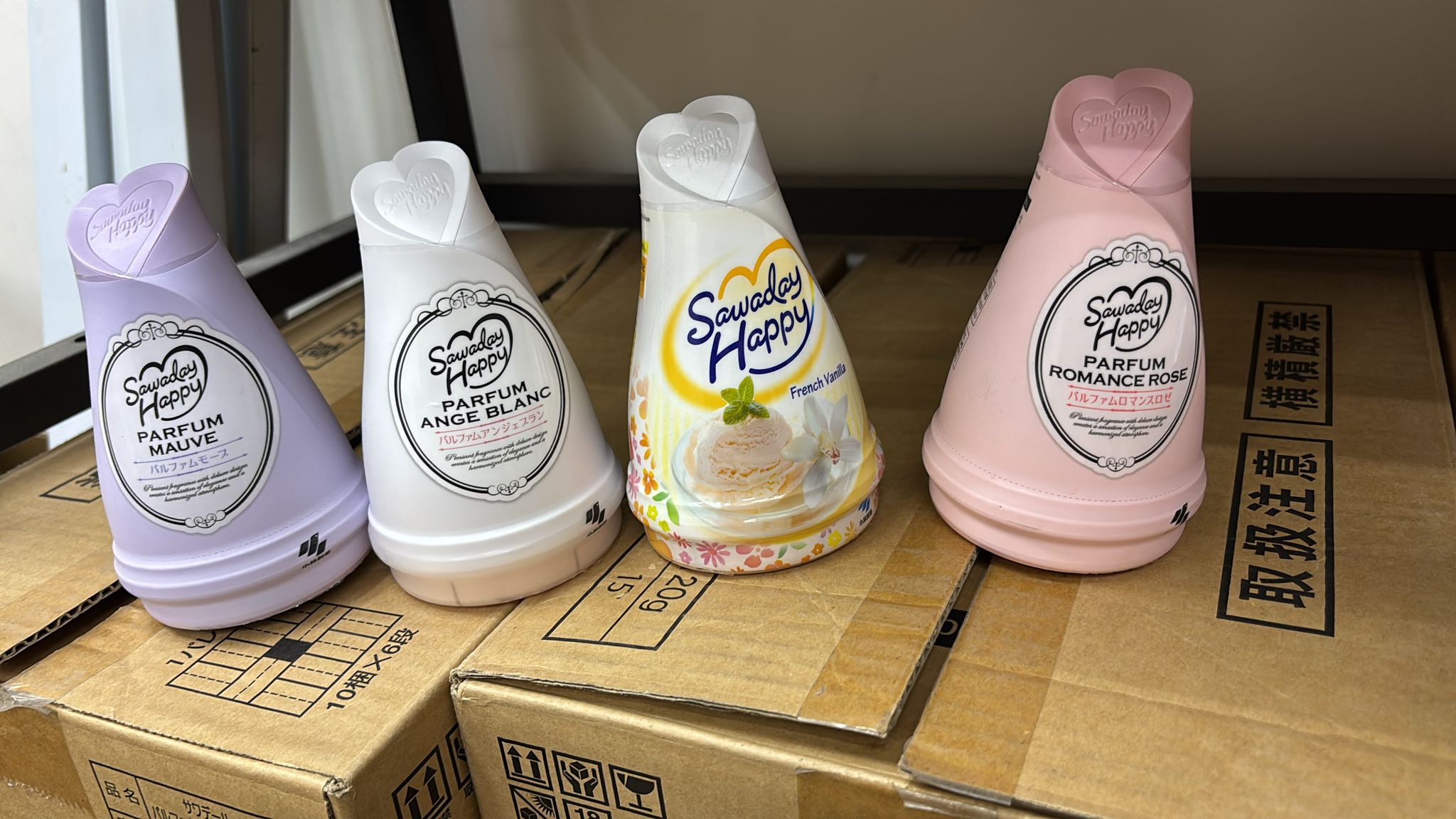 2個$48。日本 小林製藥 Sawaday Happy 室內芳香劑 150g
