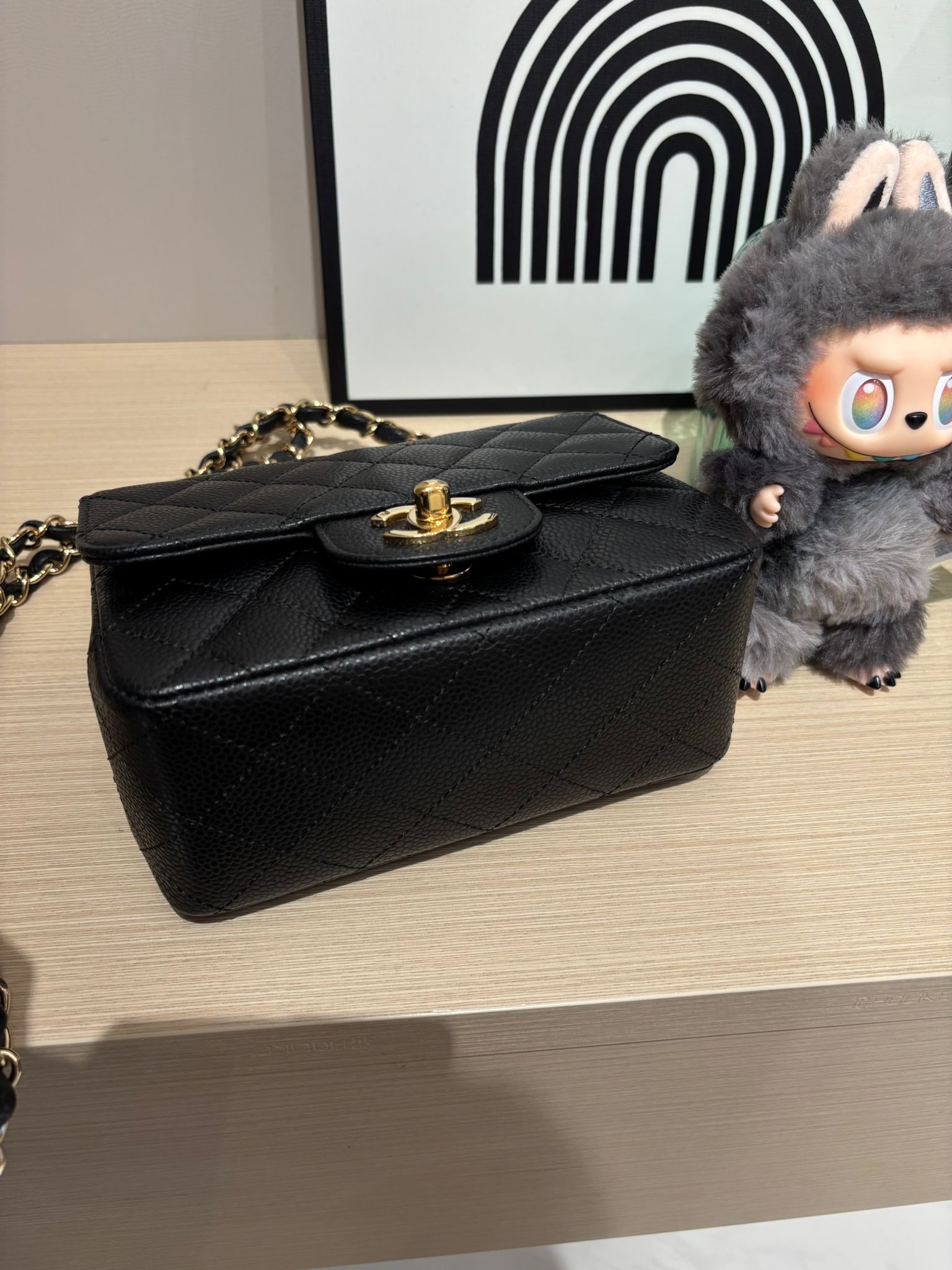 Chanel Mini Flap Bag 黑色荔枝牛皮金扣 100%Authentic, 98%New ✅12Card✅Dust bag✅Box