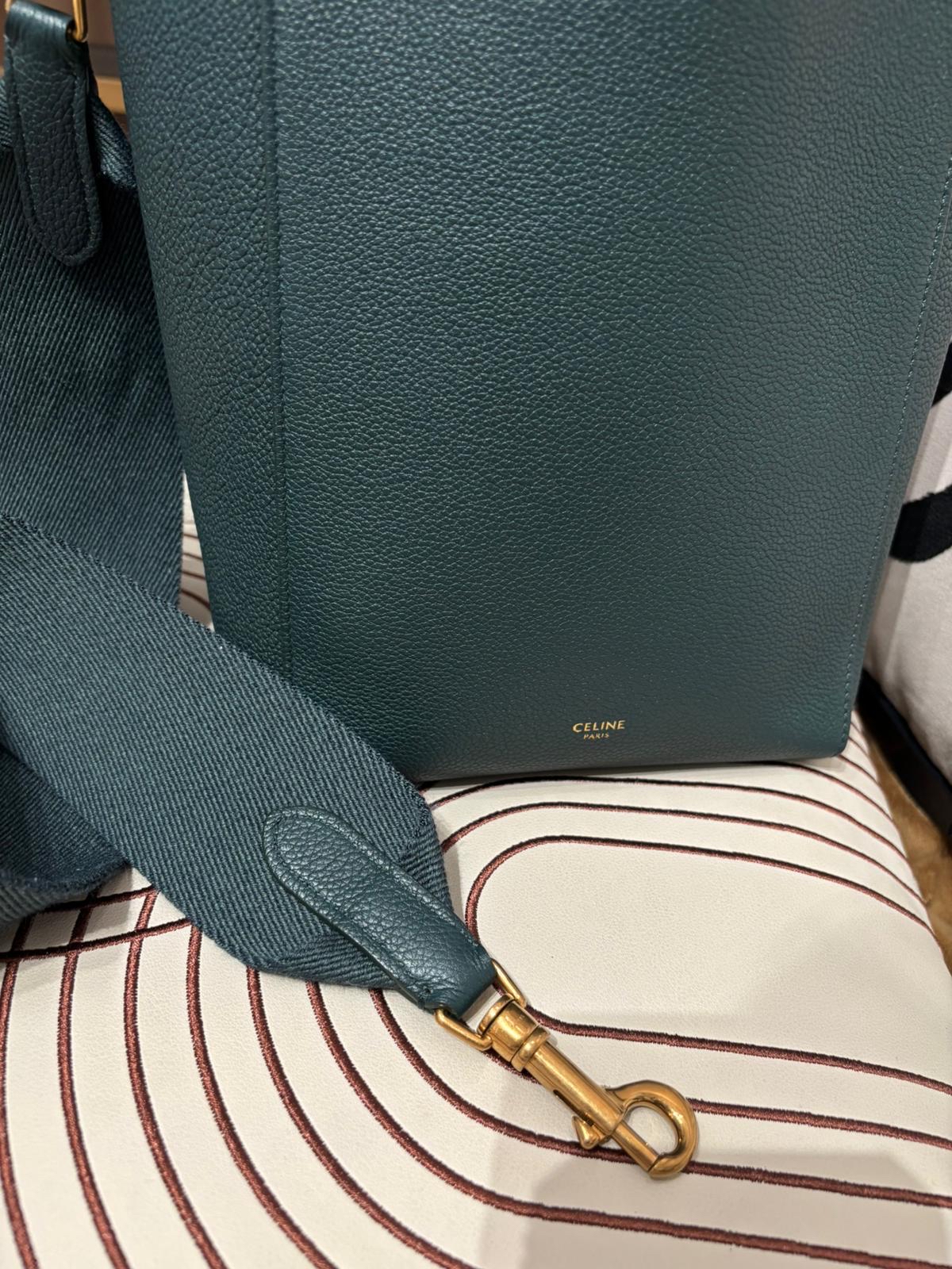CELINE SANGLE small calfskin Shoulder Bag 95%new ✅dust bag