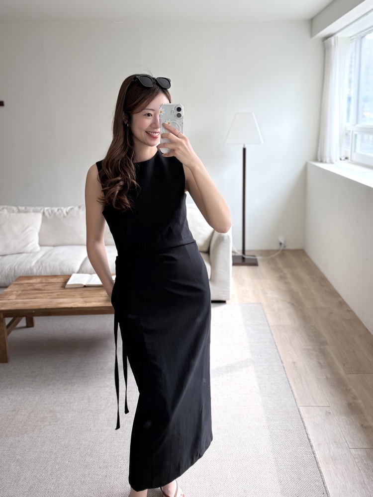 Gathered Waist Tie Dress (Black)