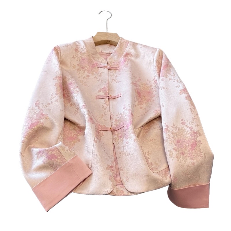 B300(0159) 新中式气质碎花前排盘扣双口袋粉紫外套上衣