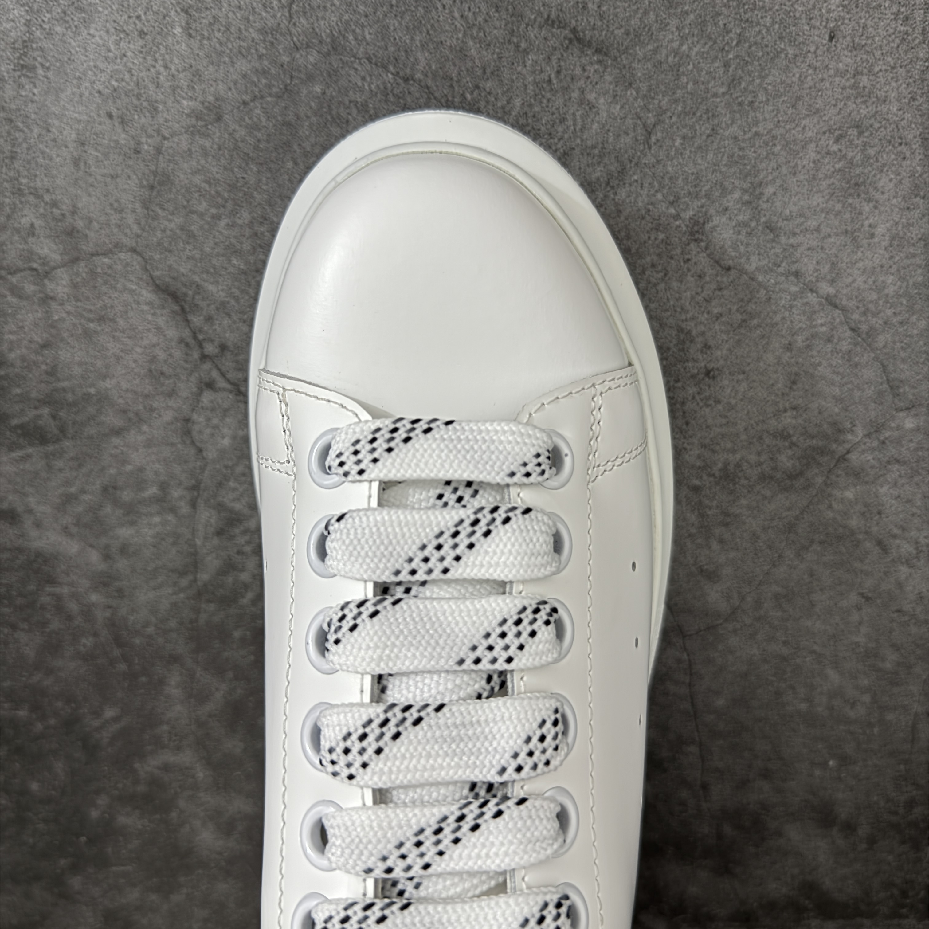 Alexander McQueen Oversized Sneaker