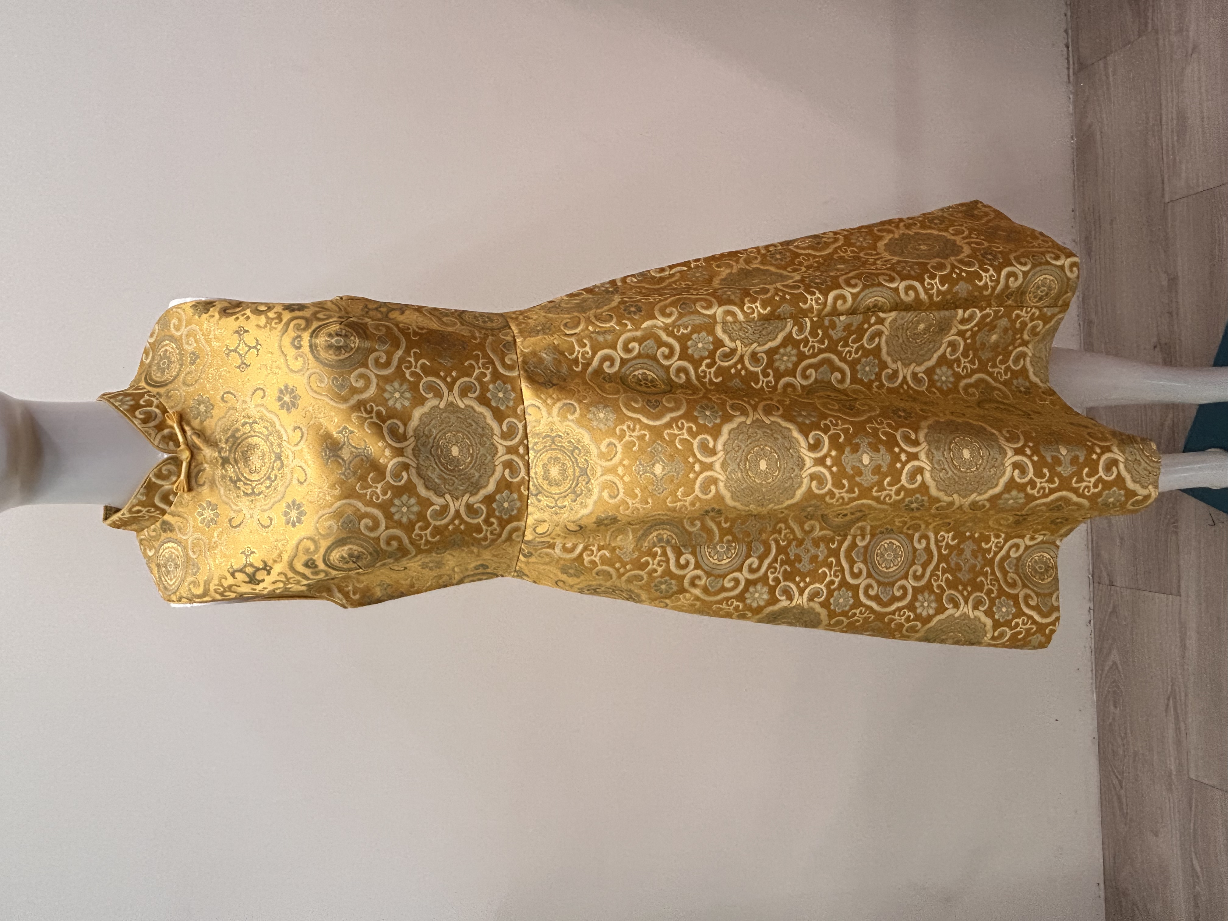 578.WB Embroidered Sleeveless A-Line Qipao