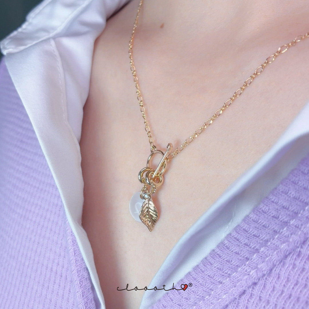 附有貝殼吊飾的項鏈