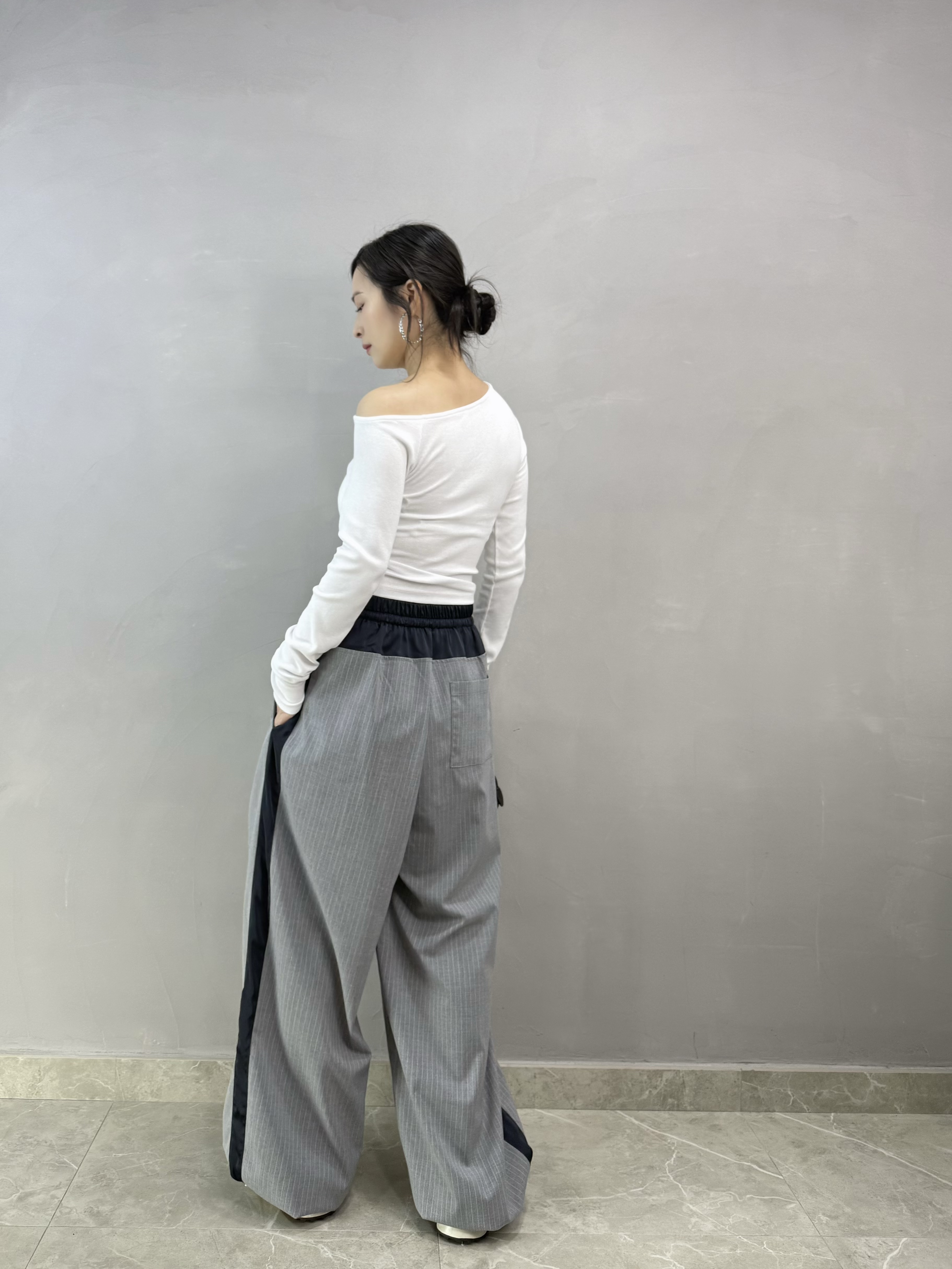 C11 假兩件單邊露膊Tee