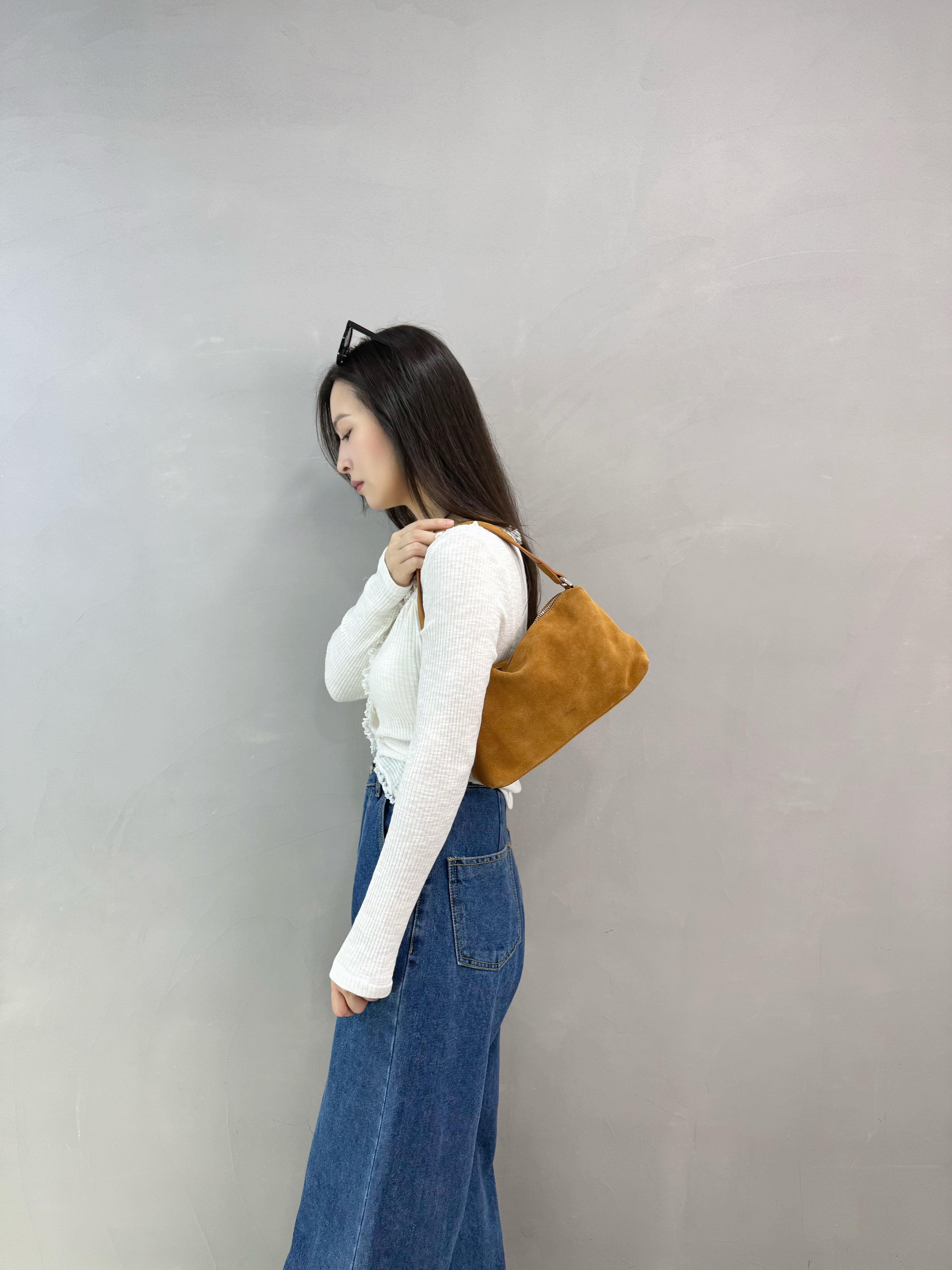G16 Lace邊大領鈕扣Top
