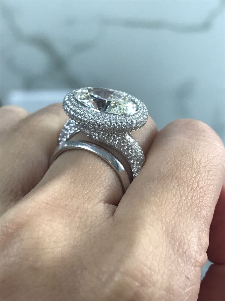 Oval Diamond Engagement Ring with Halo