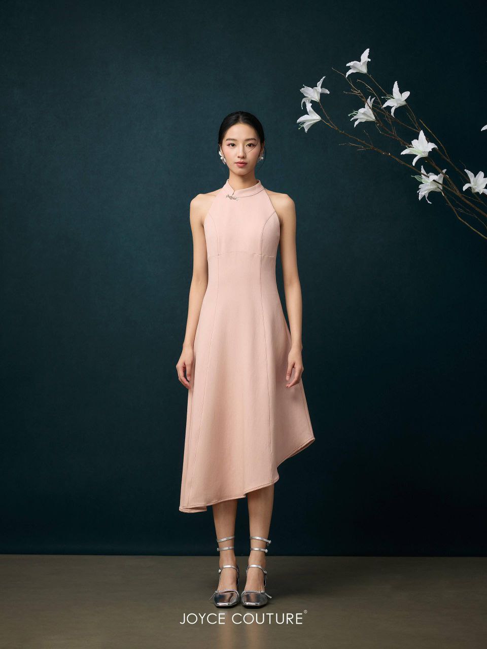 Cut in修身胸垫连身裙 D0098