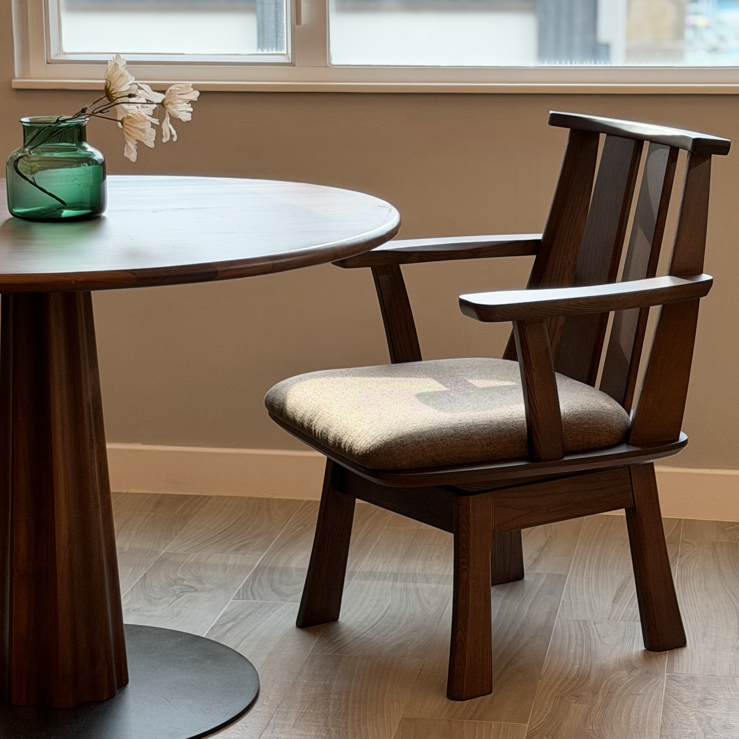 新品推介 COMFY Lounge Chair 