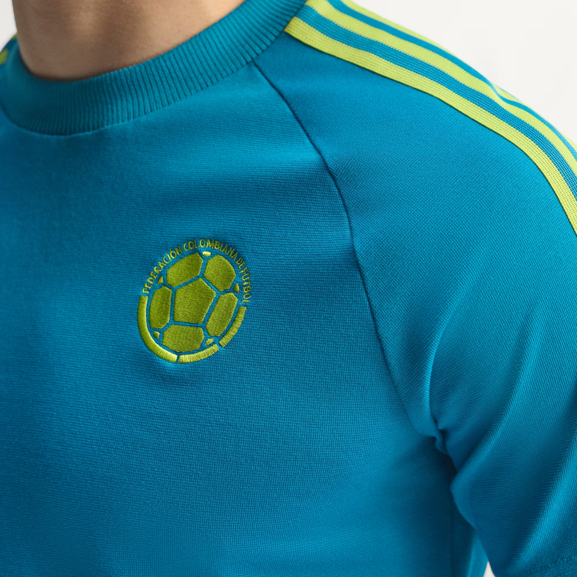 💛 Adidas Colombia 哥倫比亞 Originals 系列復古短袖 T-Shirt KA1532