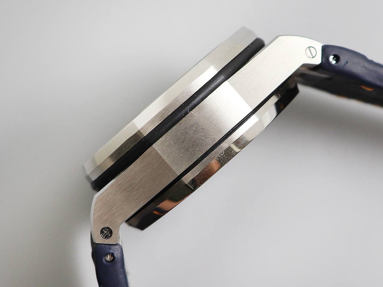 爱彼2014陶瓷按钮 皇家橡树v2版 42毫米直径 搭载复刻原版CaL．3126机芯 市面上最顶级版本的超级复刻😍🔥💯