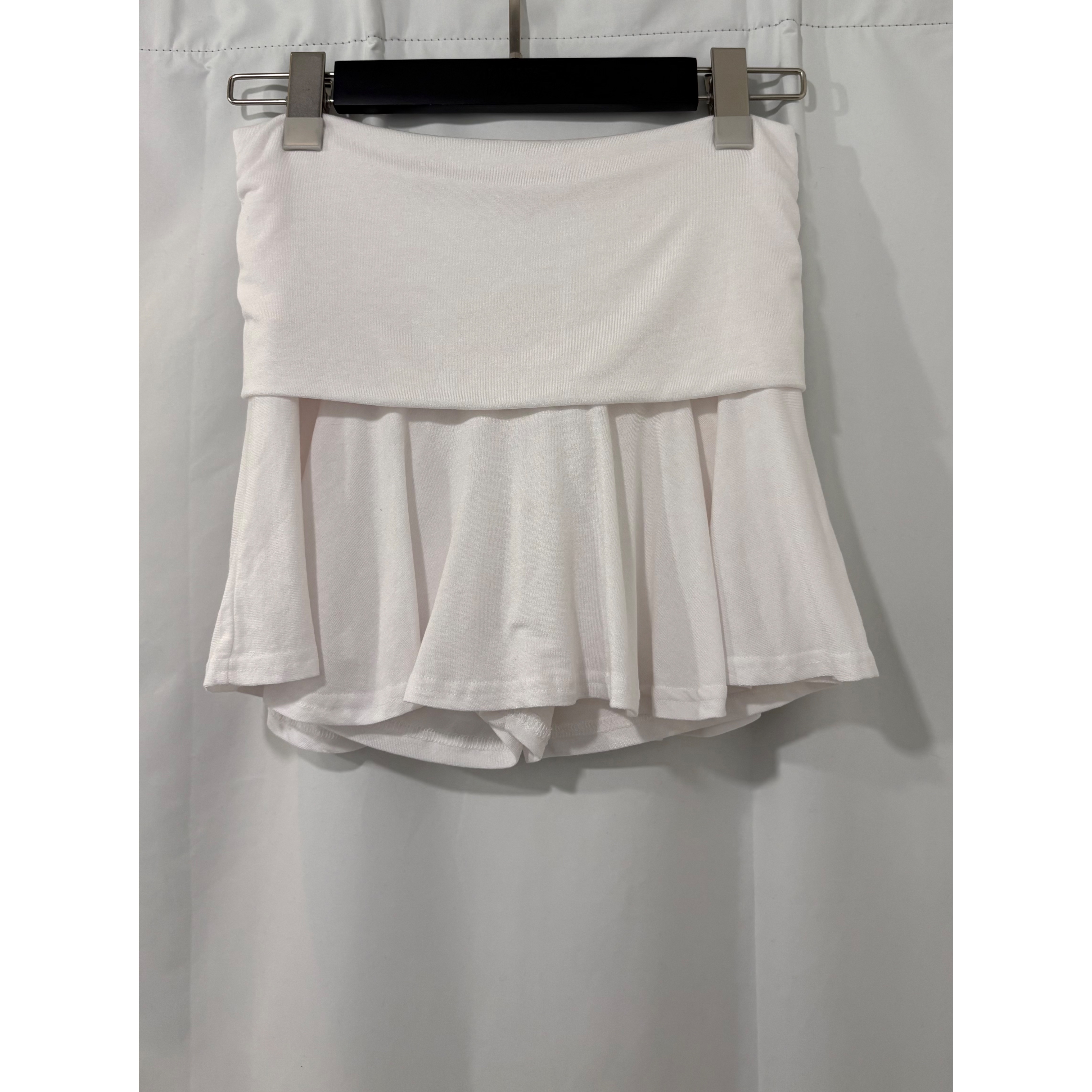 優惠價7月8截🩶2607C《RUCHED ACUT SKPT》