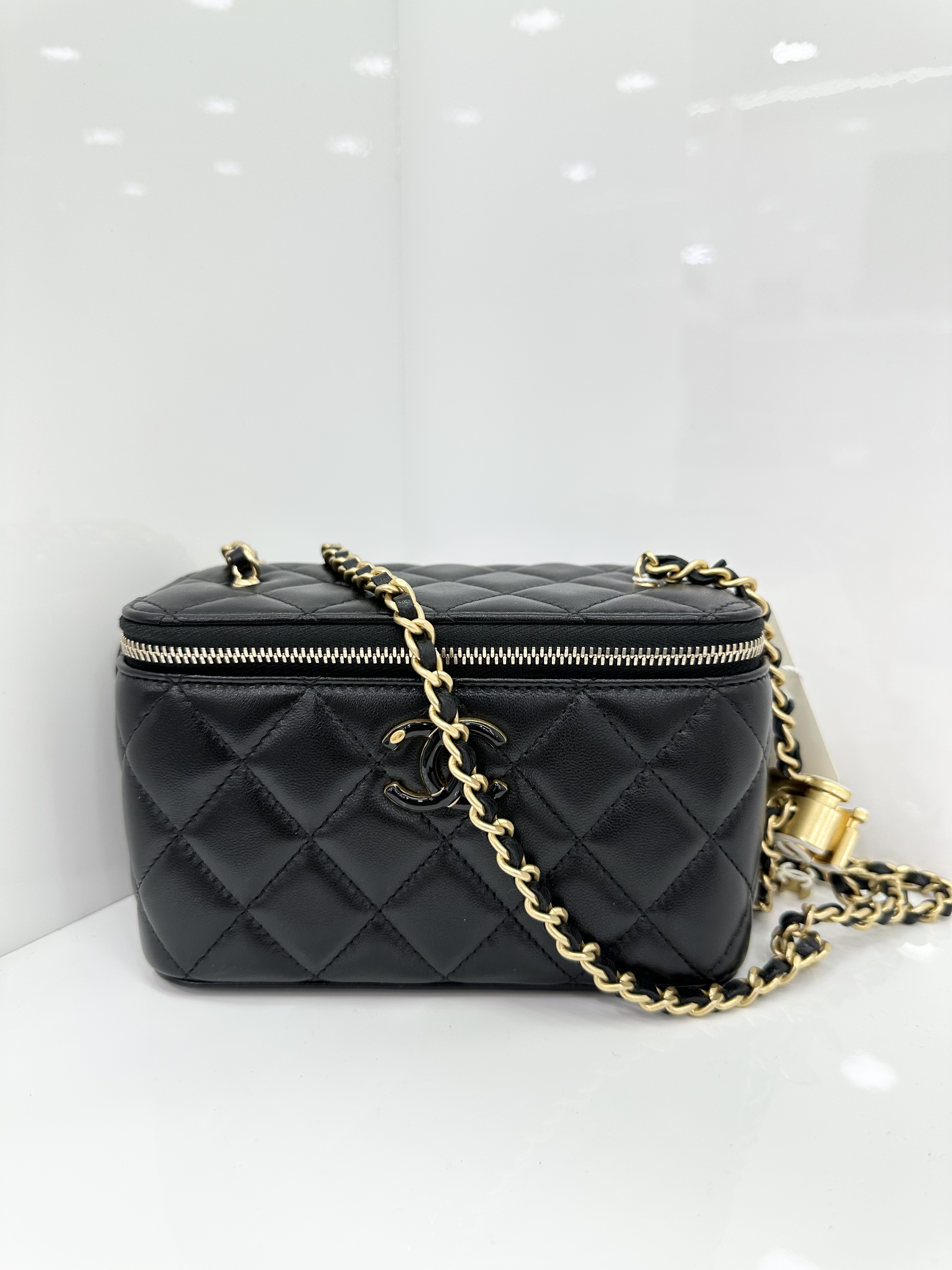 Pre-owned CHANEL Vanity Case/Black